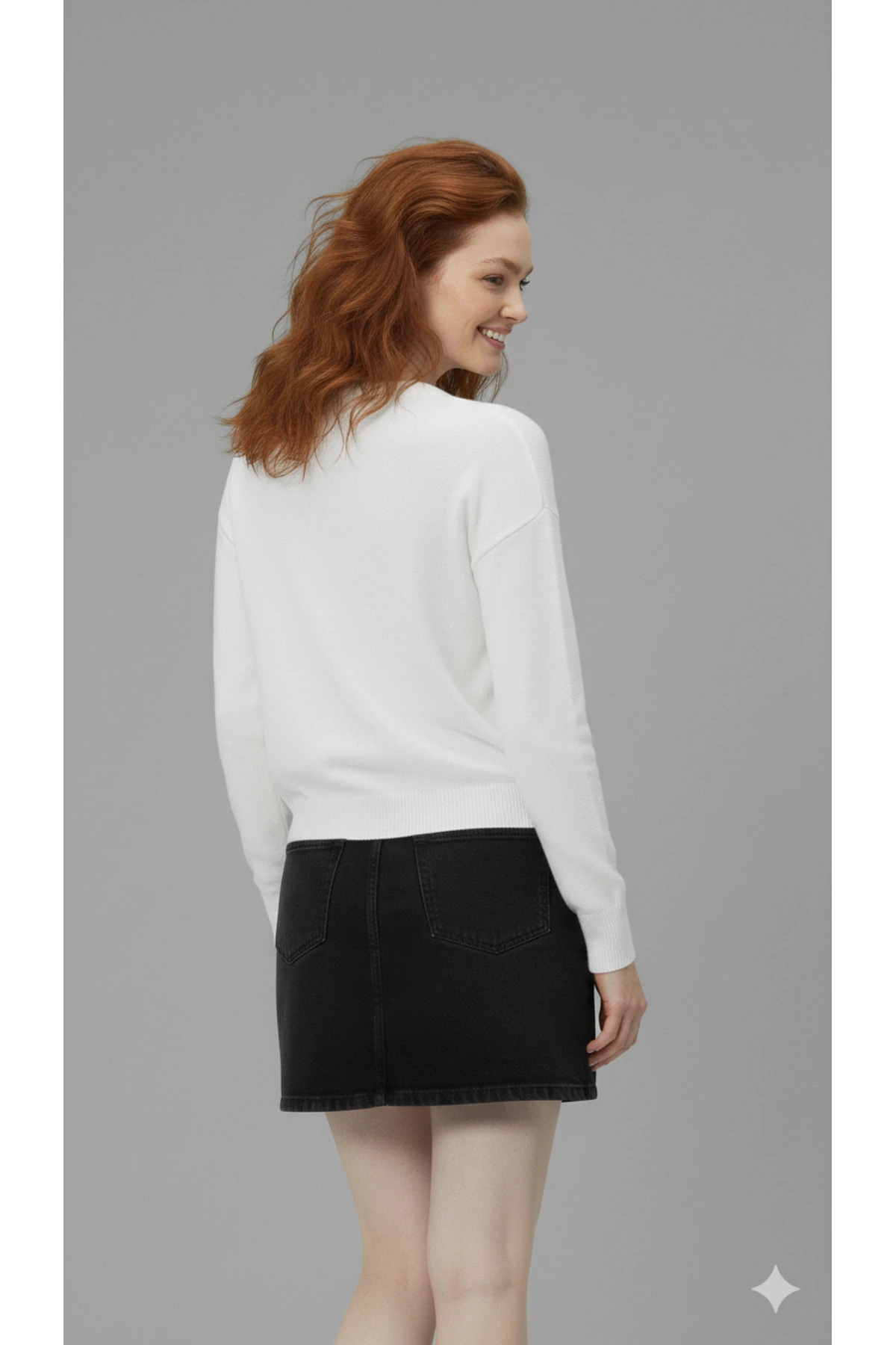 El İşi Çiçek İşlemeli Kadın Triko Kazak - Beyaz