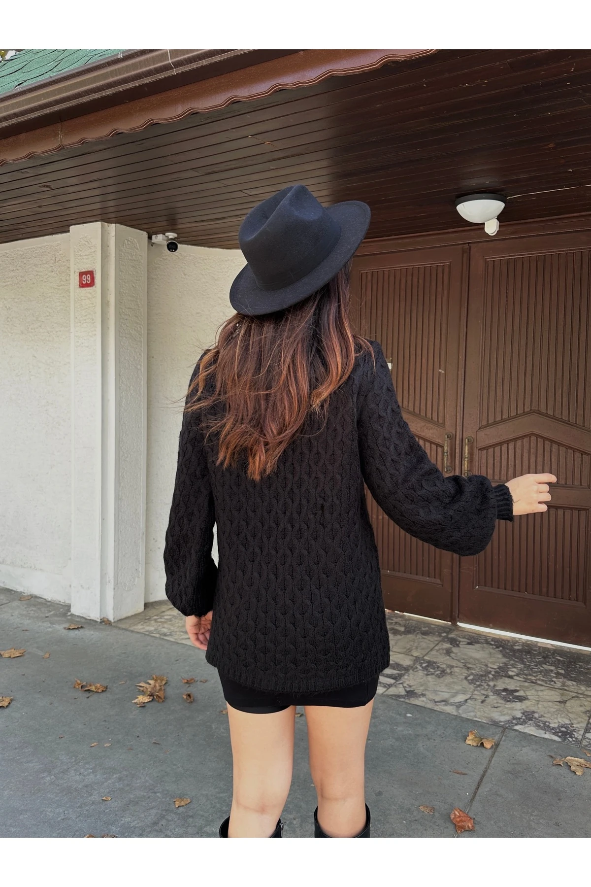 Bisiklet Yaka Dokulu Triko Tunik - Siyah