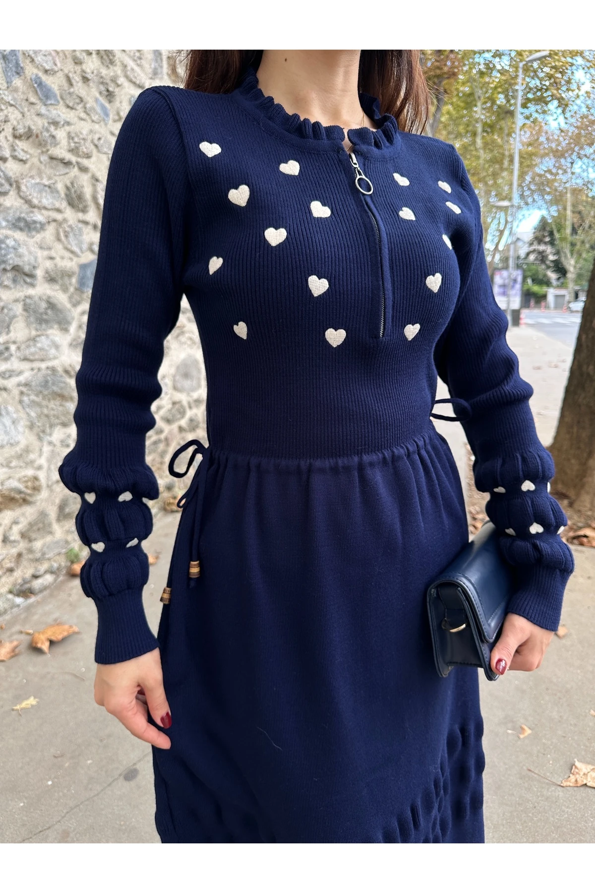 Kalp Nakışlı Şık Triko Elbise - Lacivert