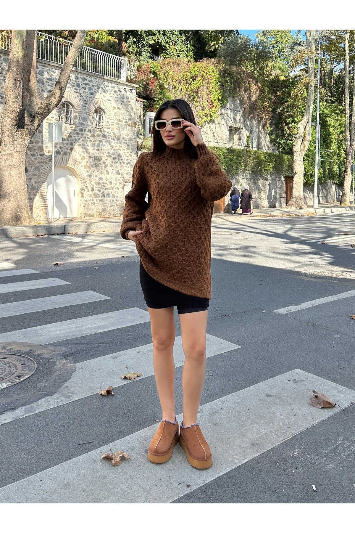 Bisiklet Yaka Dokulu Triko Tunik - Kahverengi