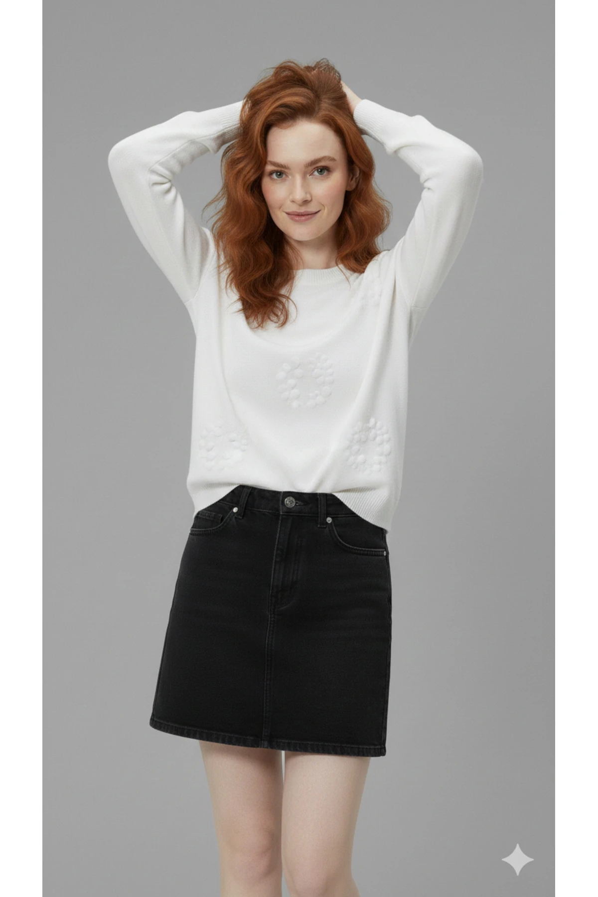 El İşi Çiçek İşlemeli Kadın Triko Kazak - Beyaz