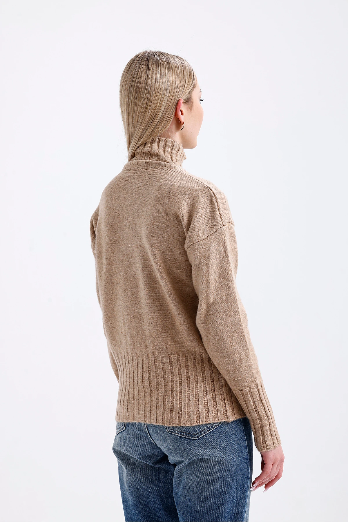 Balıkçı Yaka Ayıcıklı Triko Kazak