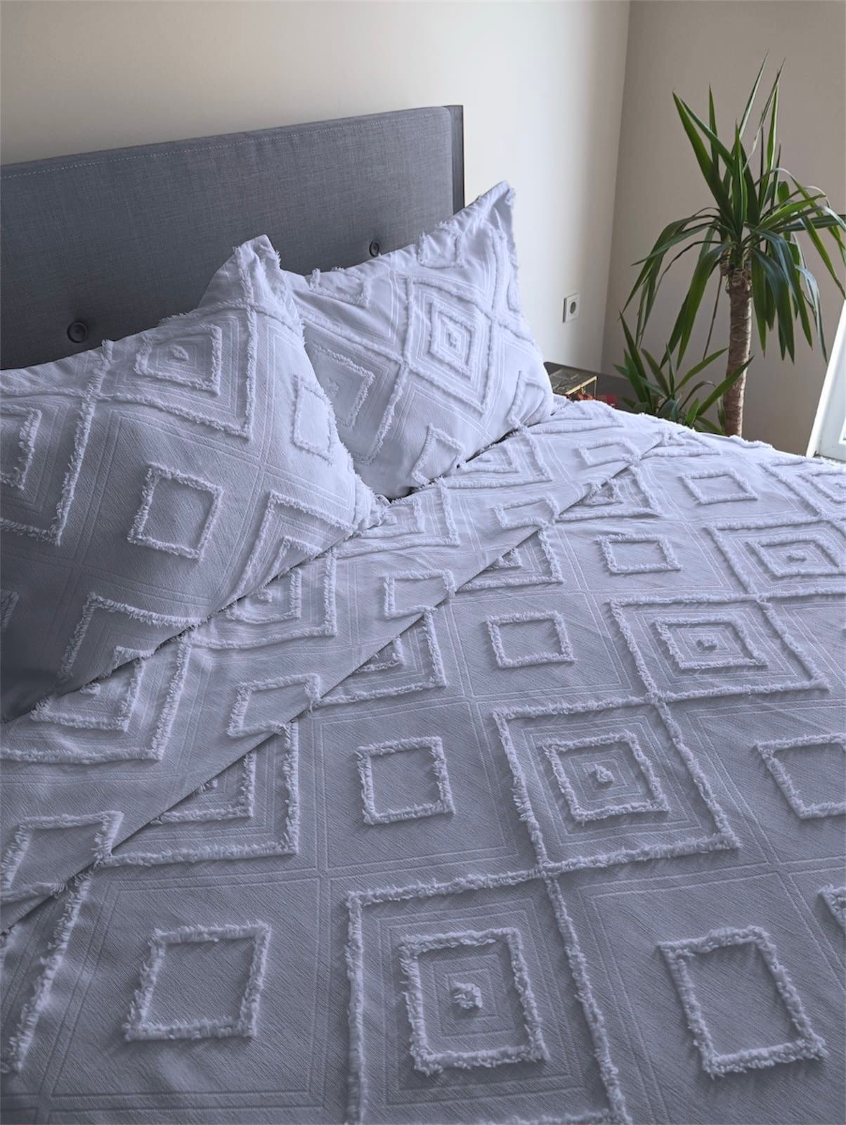 İSKANDİNAV ÇİFT KİŞİLİK YATAK ÖRTÜSÜ TAKIMI 240X250 - GRİ -