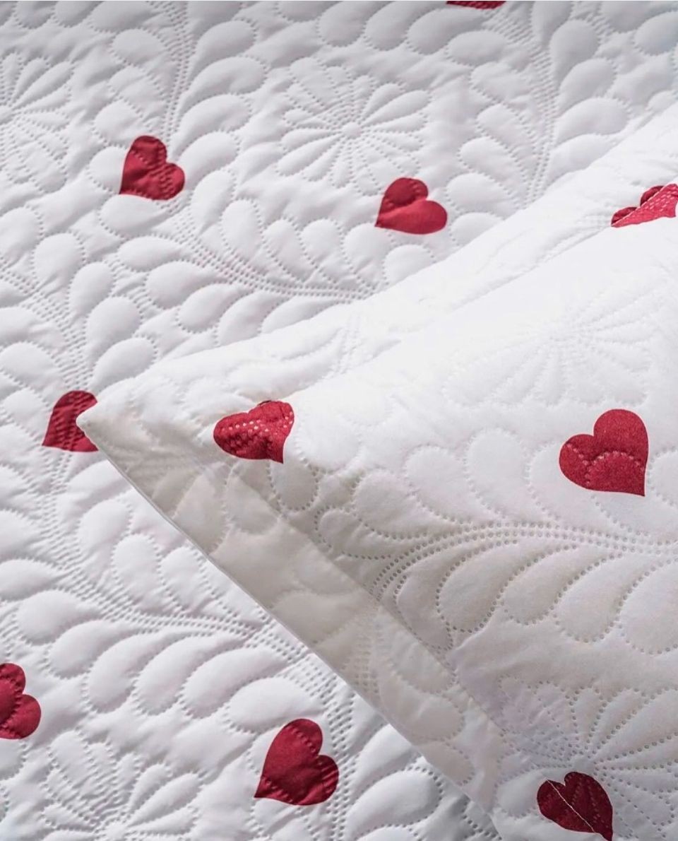LOVELY KALPLİ ÇİFT KİŞİLİK YATAK ÖRTÜSÜ TAKIMI 235X250