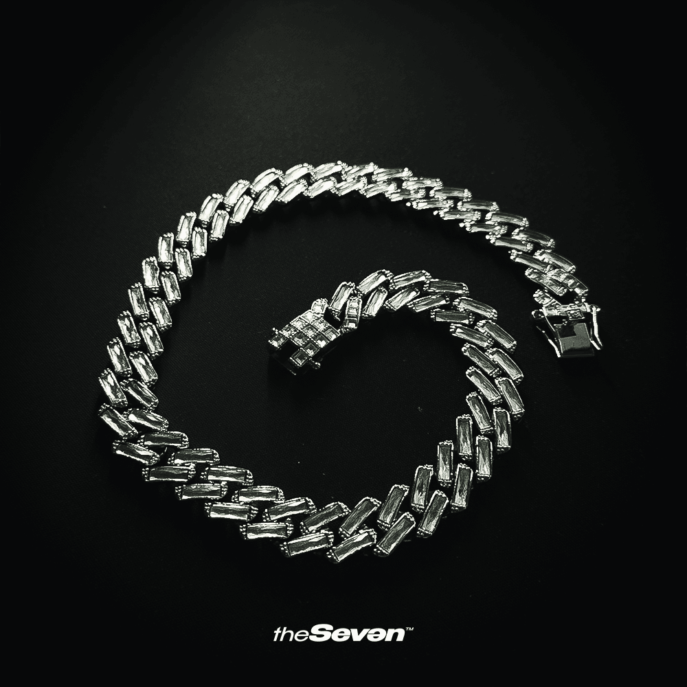 Iced Out 45cm Baguette Chain Kolye