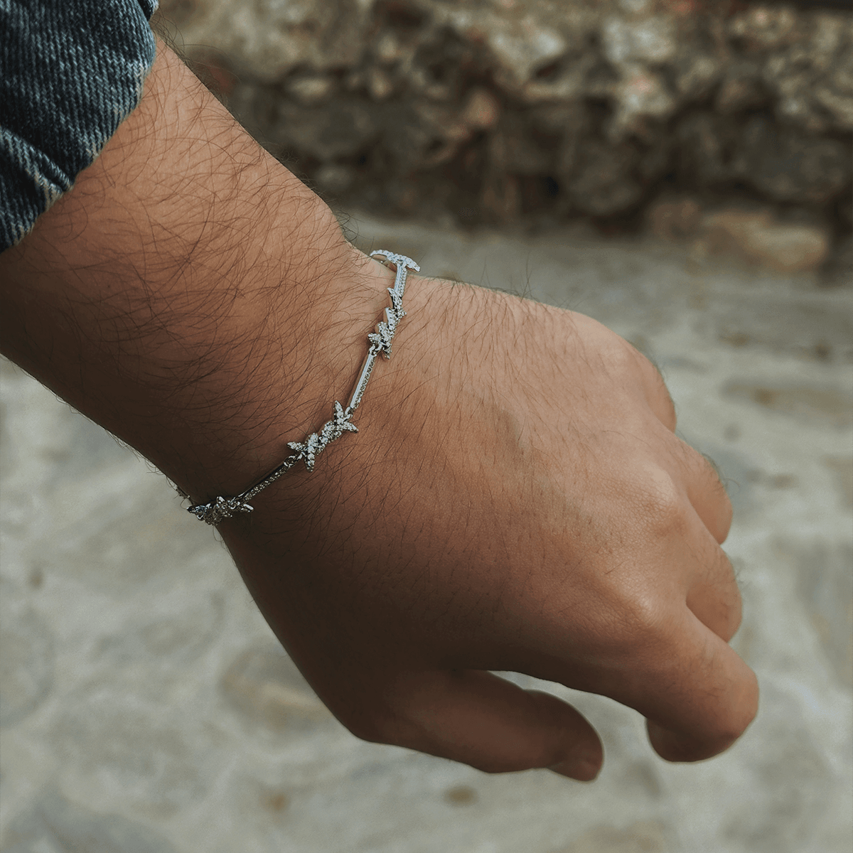 Iced Out 8mm Thorns Chain Bileklik Beyaz Altın Kaplama