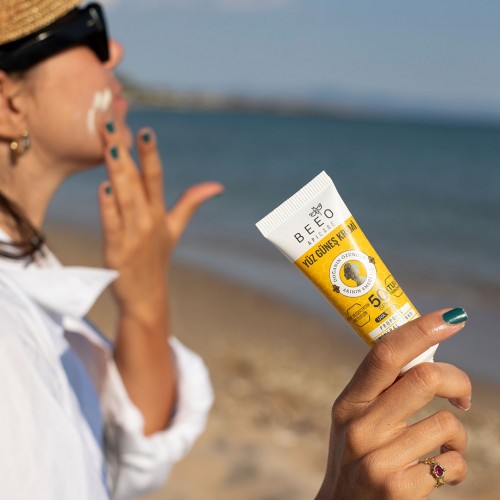 Bee'o Apicare Propolisli Spf 50+ Yüz Güneş Kremi 40 ml