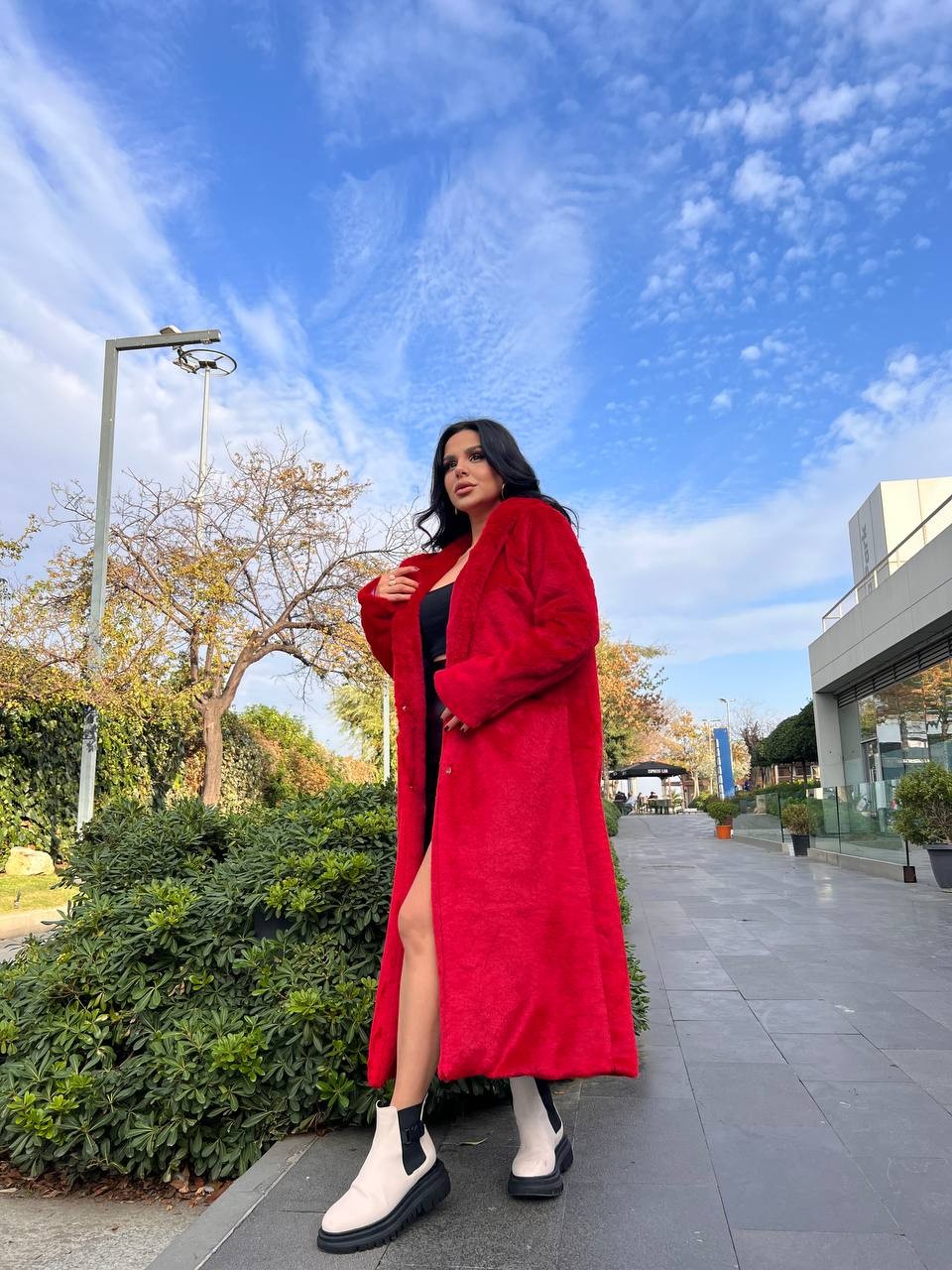 Kaşonlu peluş kaban 