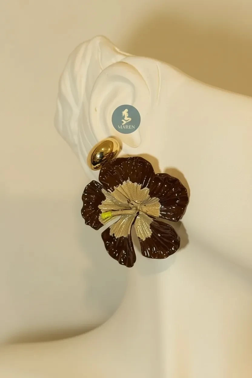 Özel Seri Marka Küpe