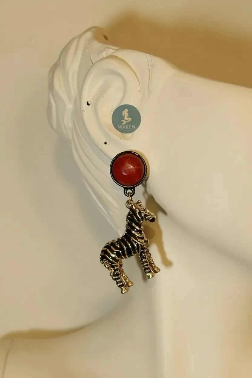 Özel Seri Marka Küpe