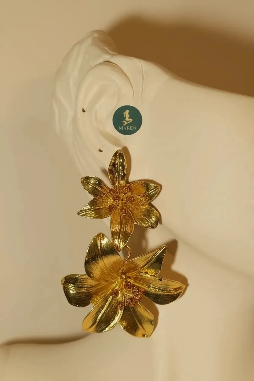 Özel Seri Marka Küpe