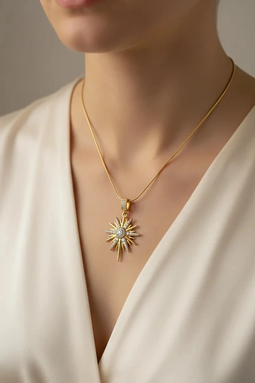 Çelik Yıldız Kolye