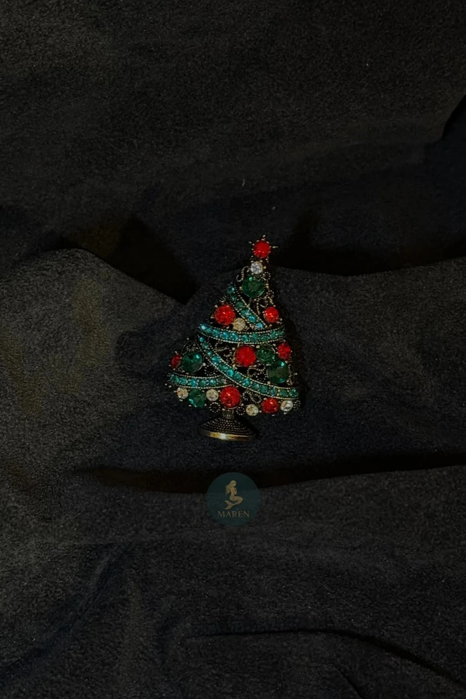 Yılbaşı Temalı Taşlı Metal Yaka İğnesi Rozet Broş