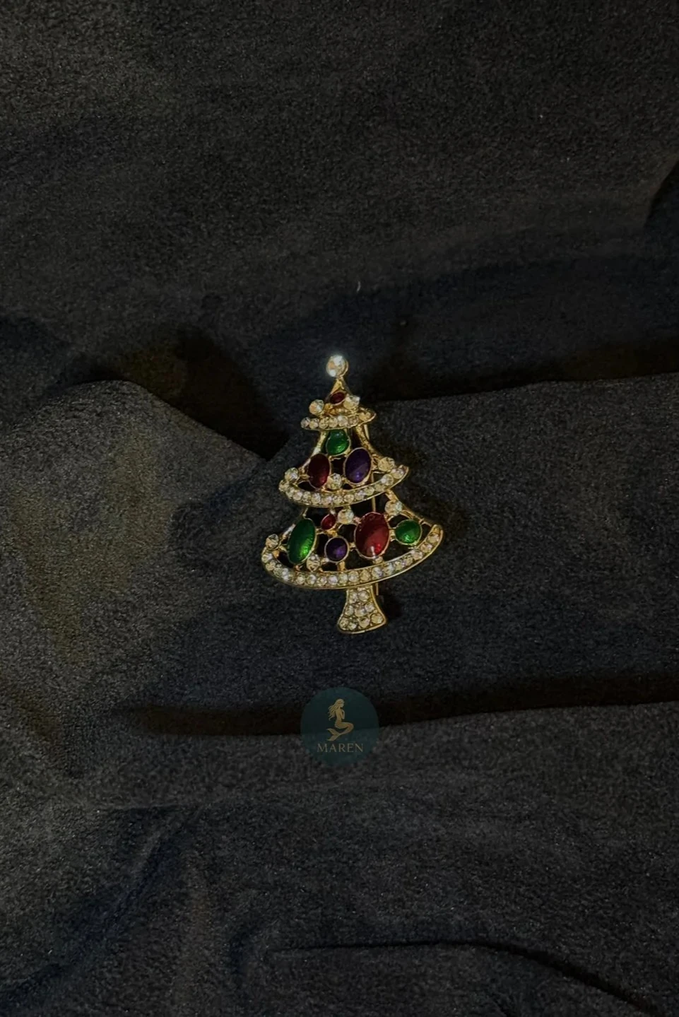 Yılbaşı Temalı Taşlı Metal Yaka İğnesi Rozet Broş