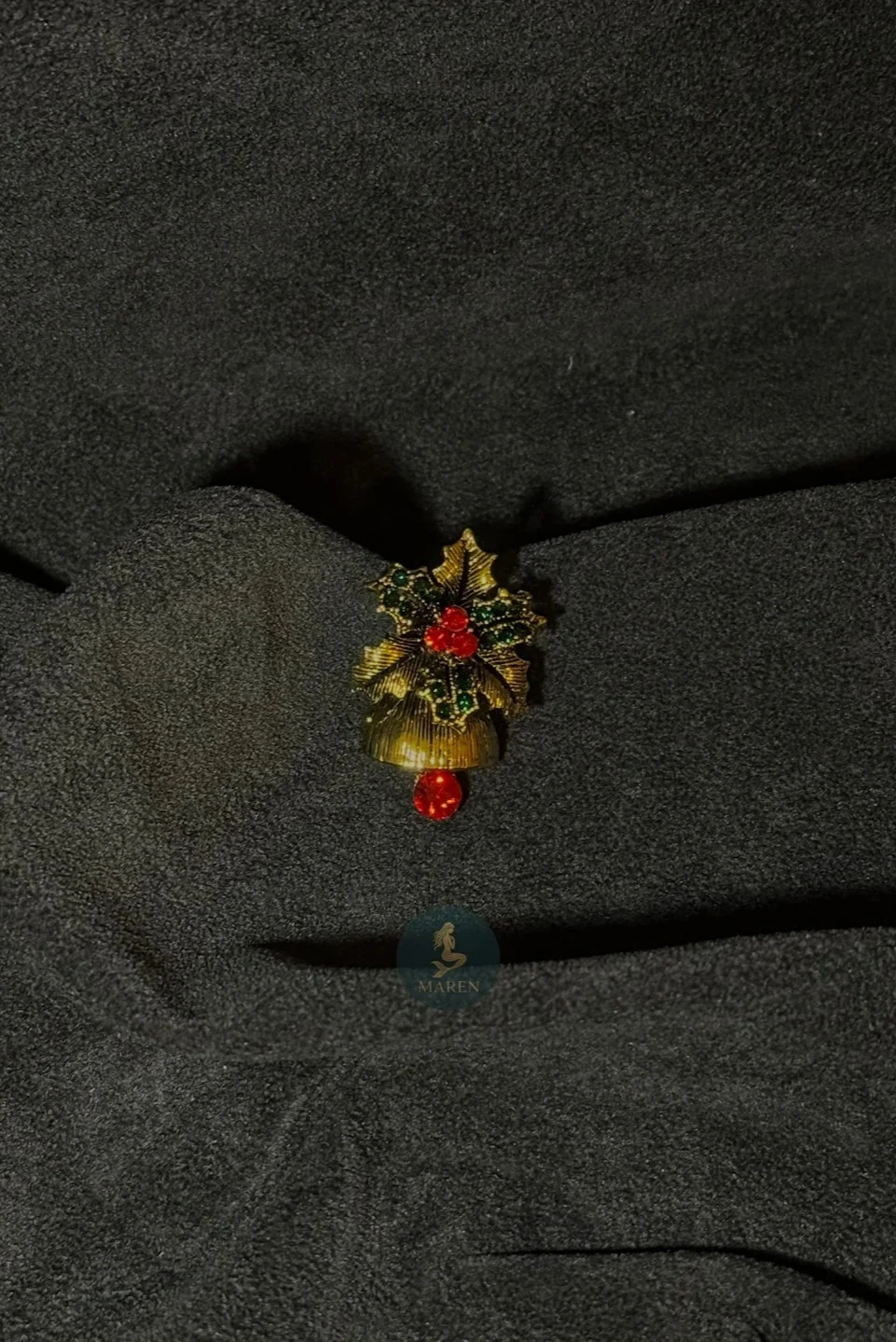 Yılbaşı Temalı Taşlı Metal Yaka İğnesi Rozet Broş