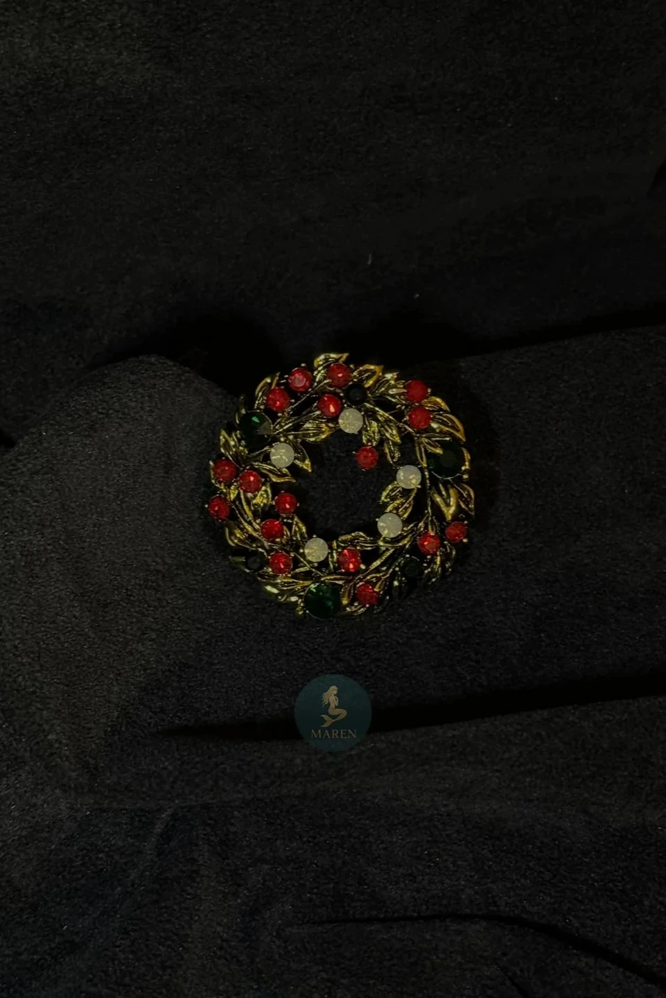 Yılbaşı Temalı Taşlı Metal Yaka İğnesi Rozet Broş