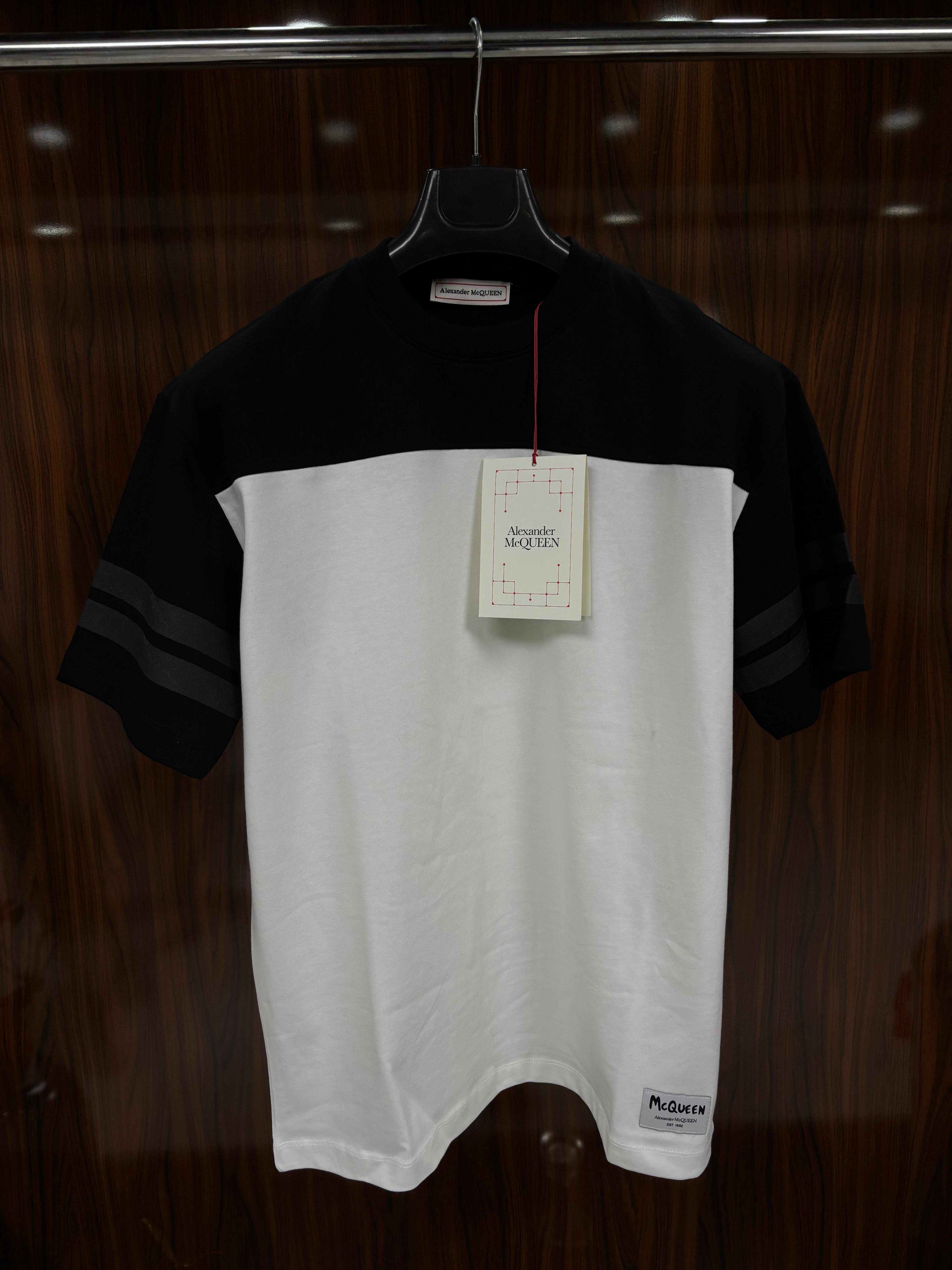 Alexander McQueen T-Shirt 2024