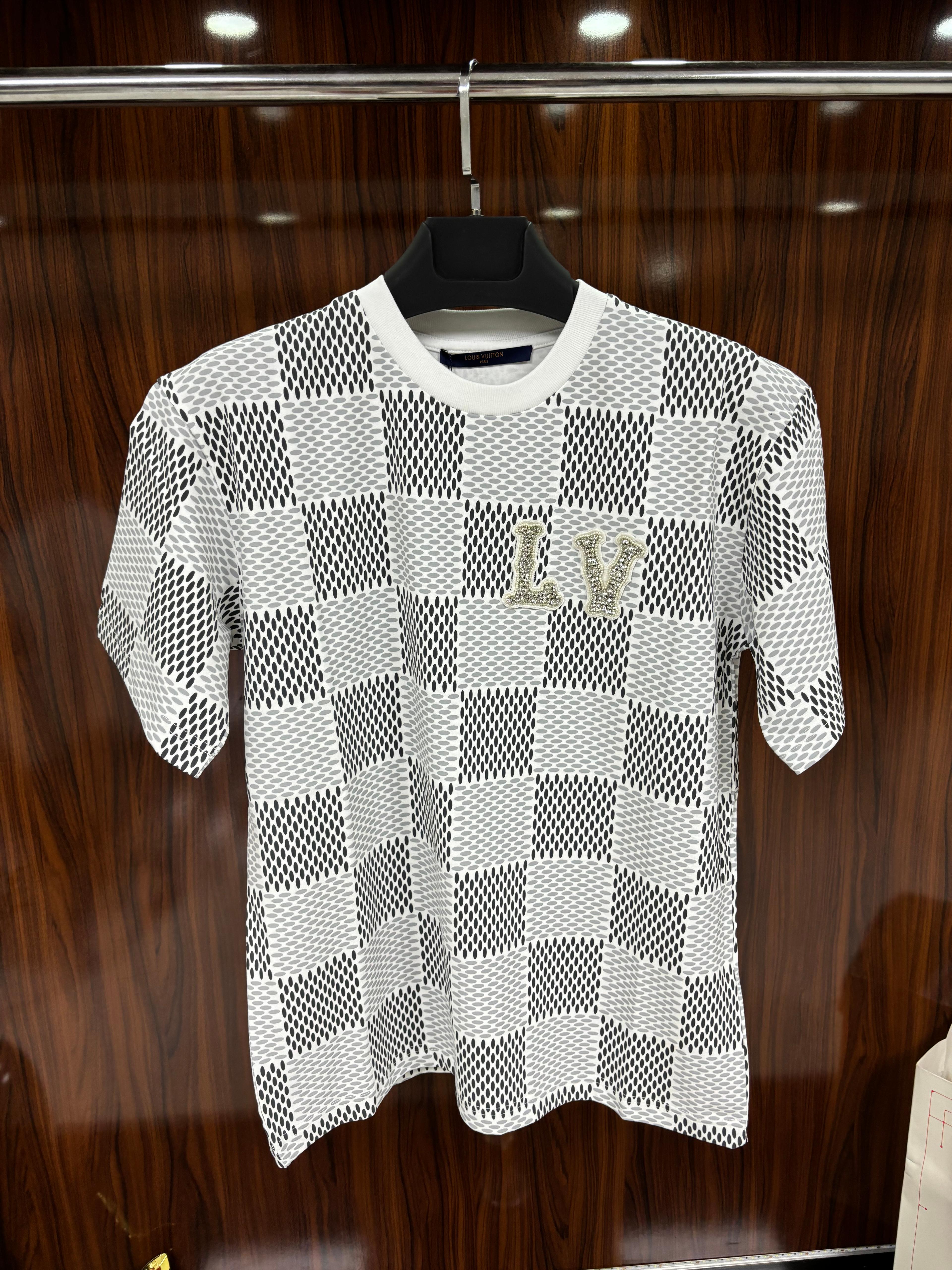 Louis Vuitton Diamond Logo T-Shirt