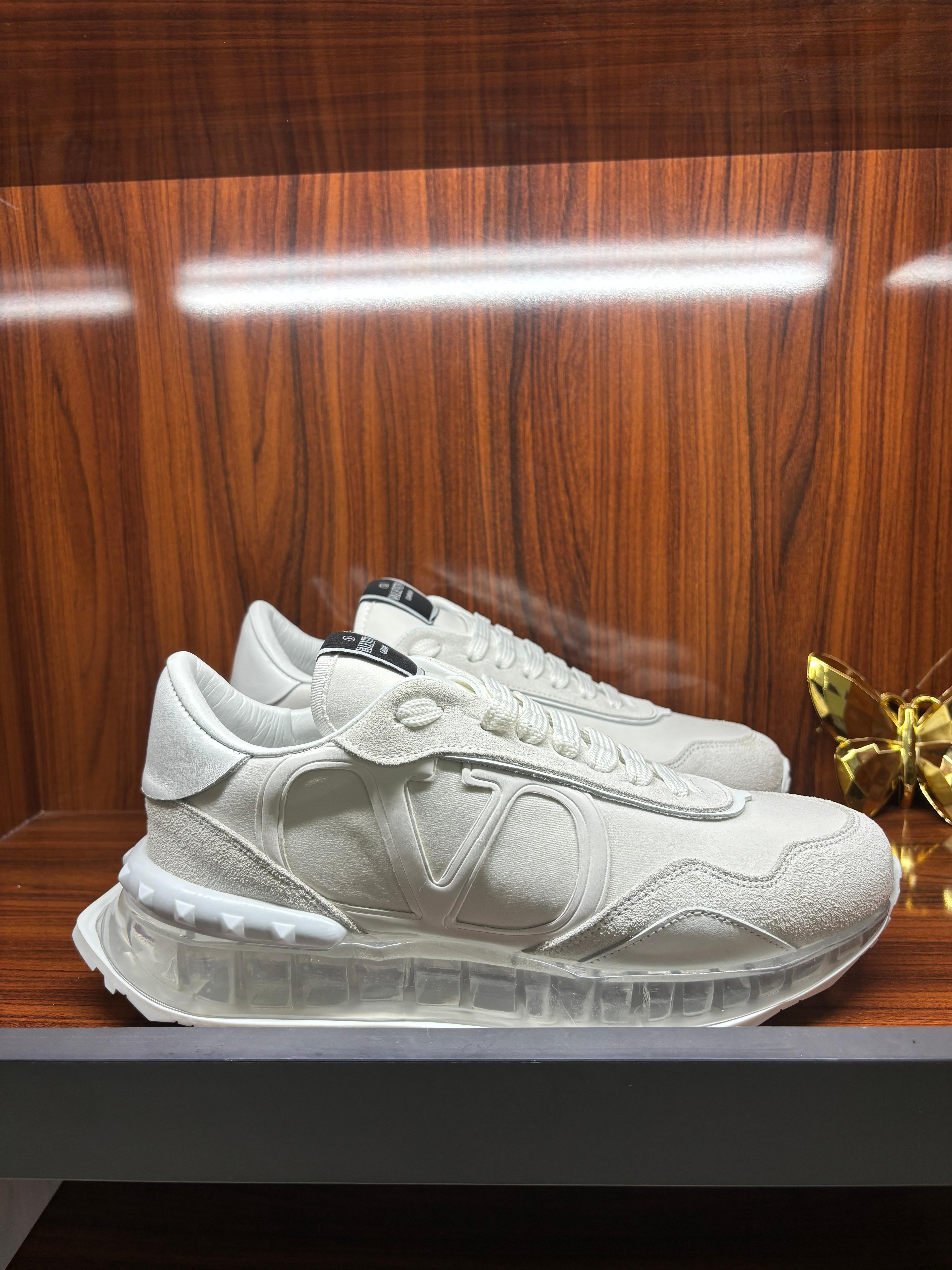 Valentino NetRUNNER Air White Sneaker