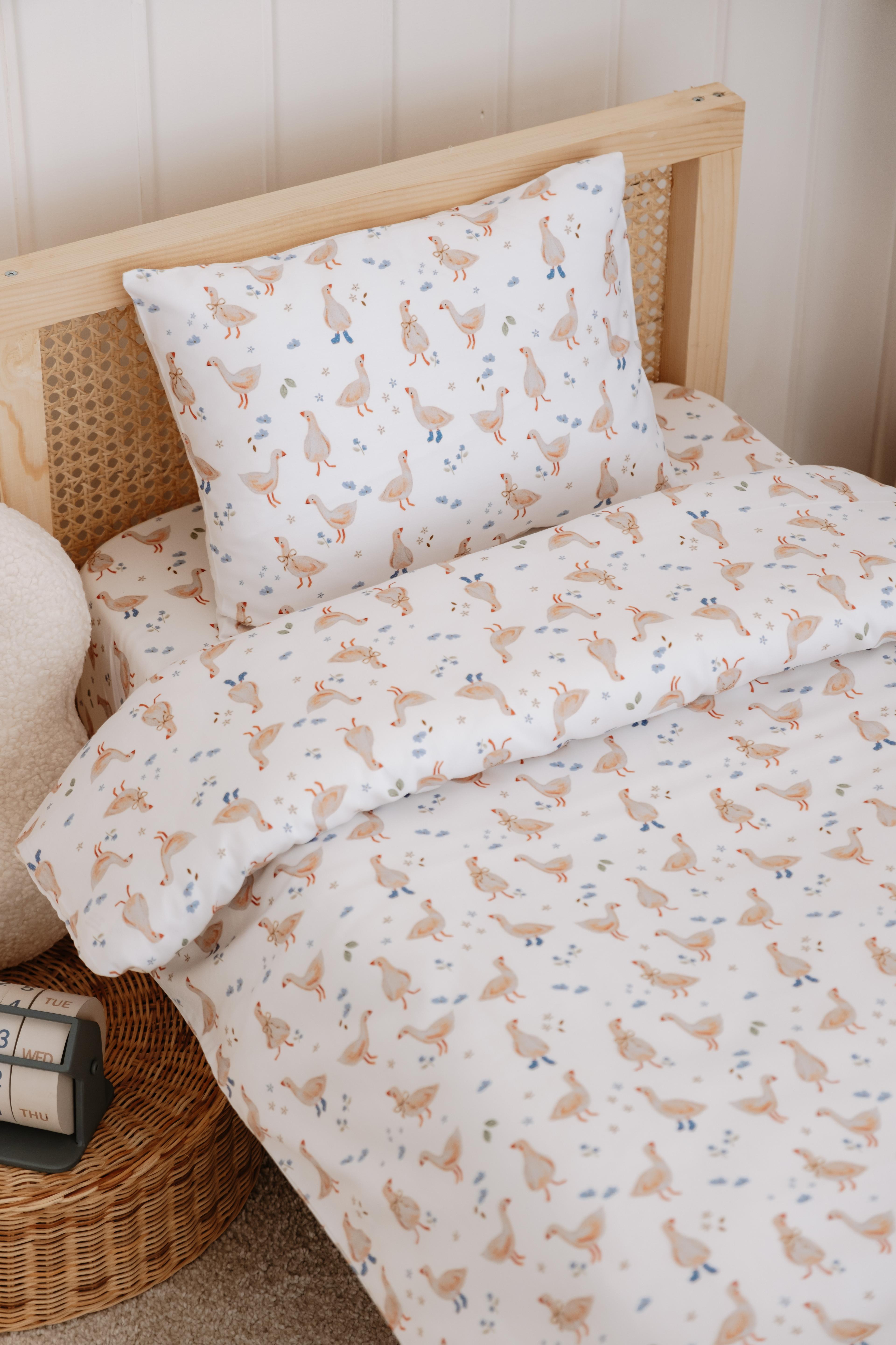 Montessori Nevresim Takımı - Little Goose