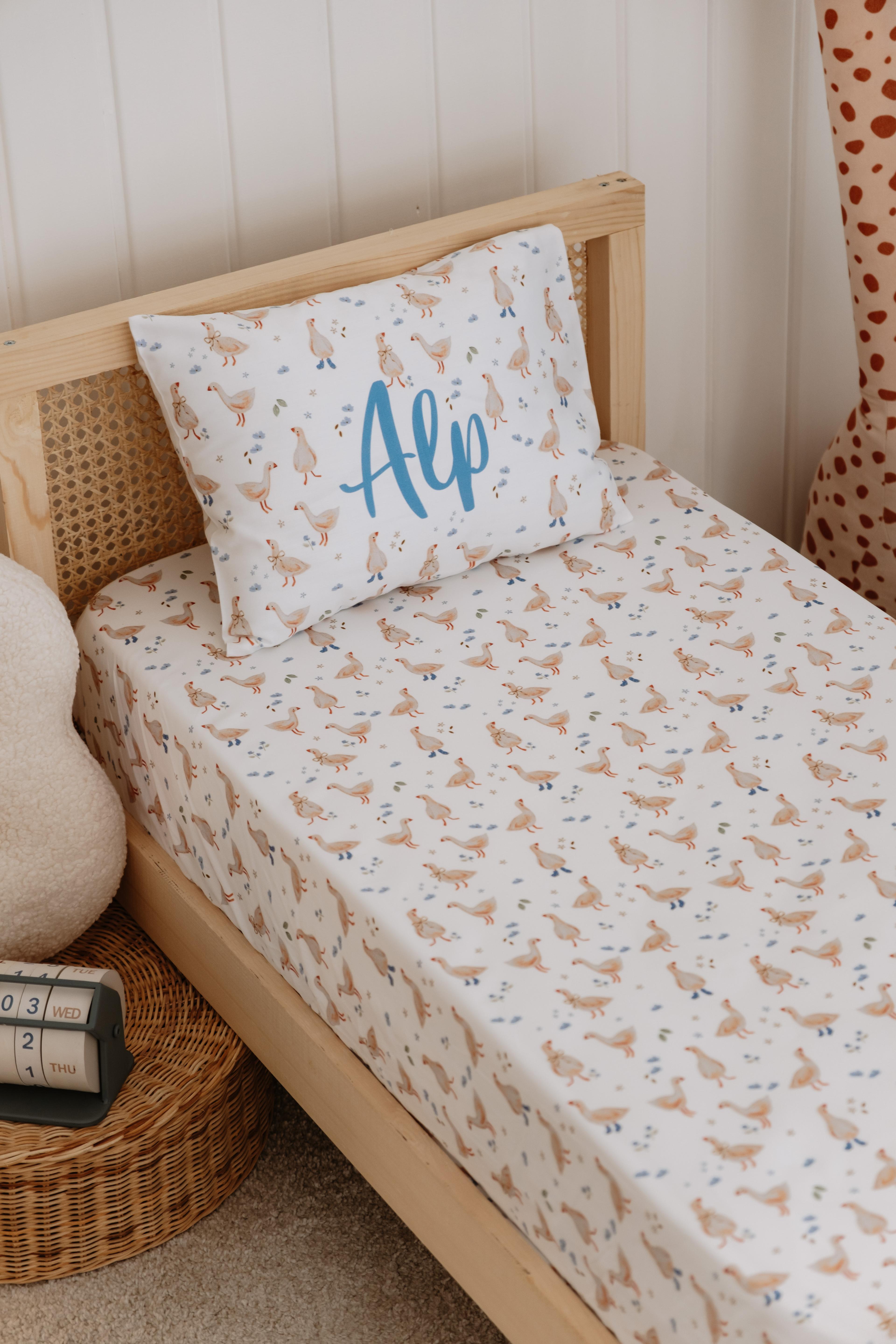 Montessori Nevresim Takımı - Little Goose