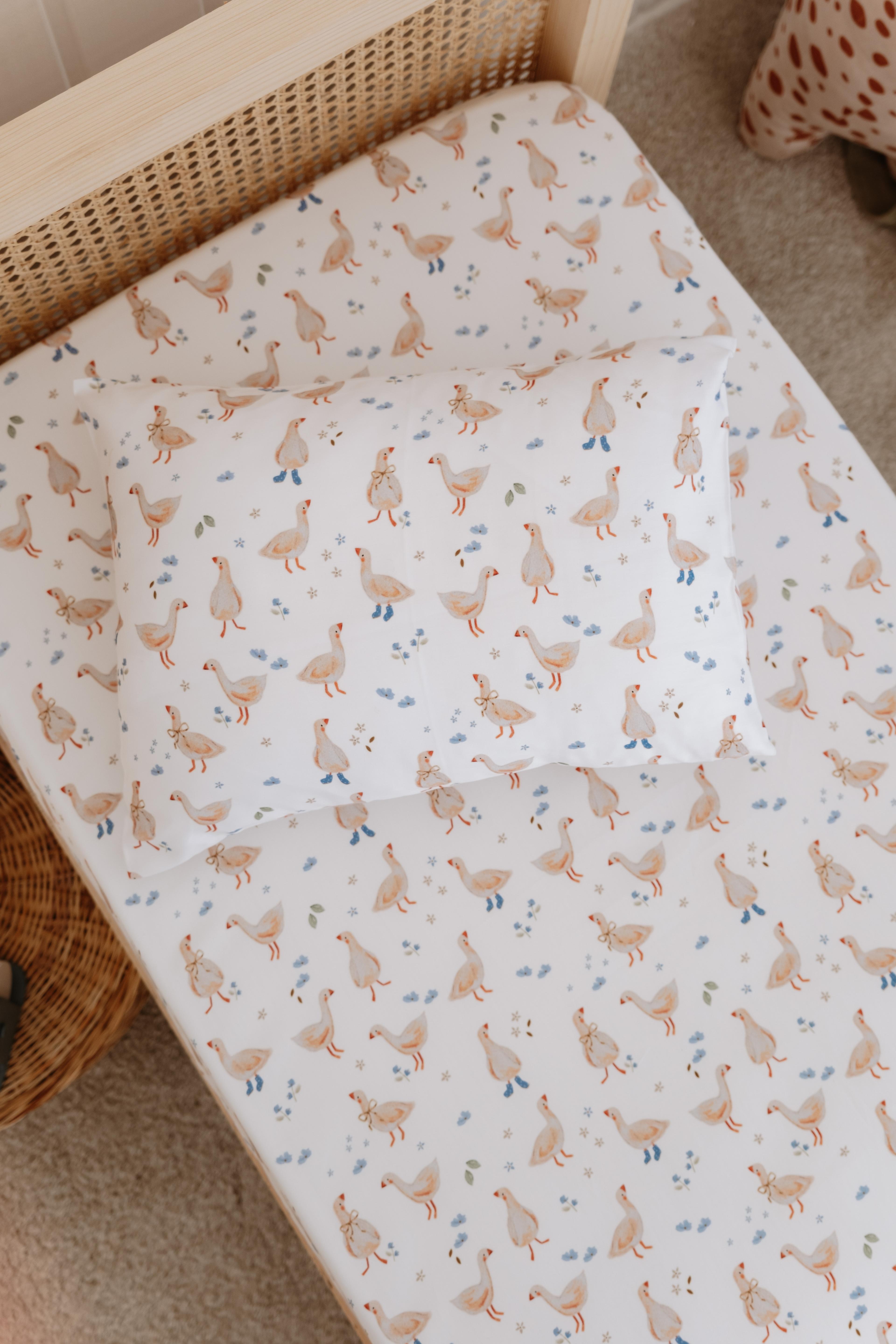Montessori Nevresim Takımı - Little Goose
