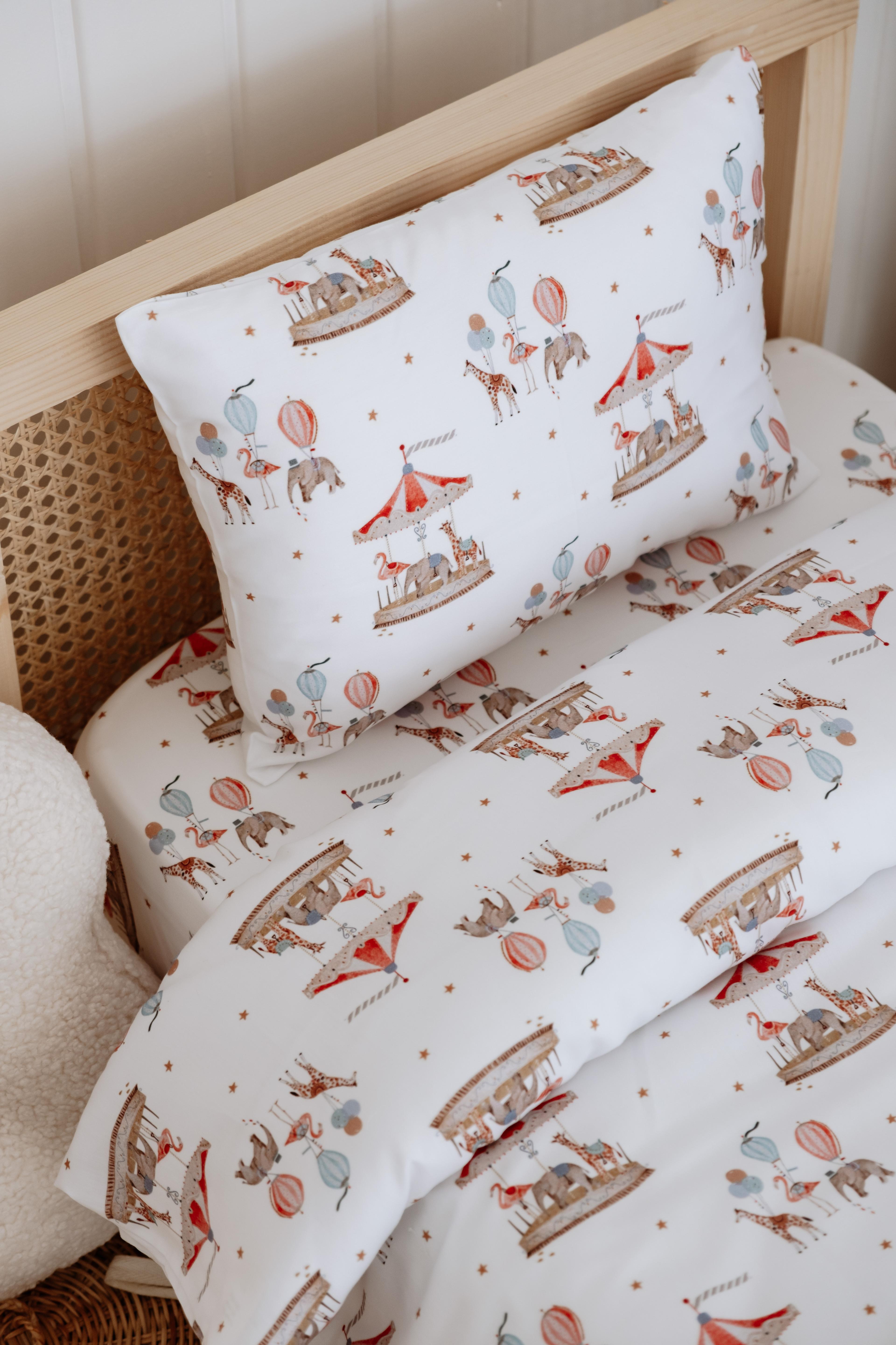 Montessori Nevresim Takımı - Carousel