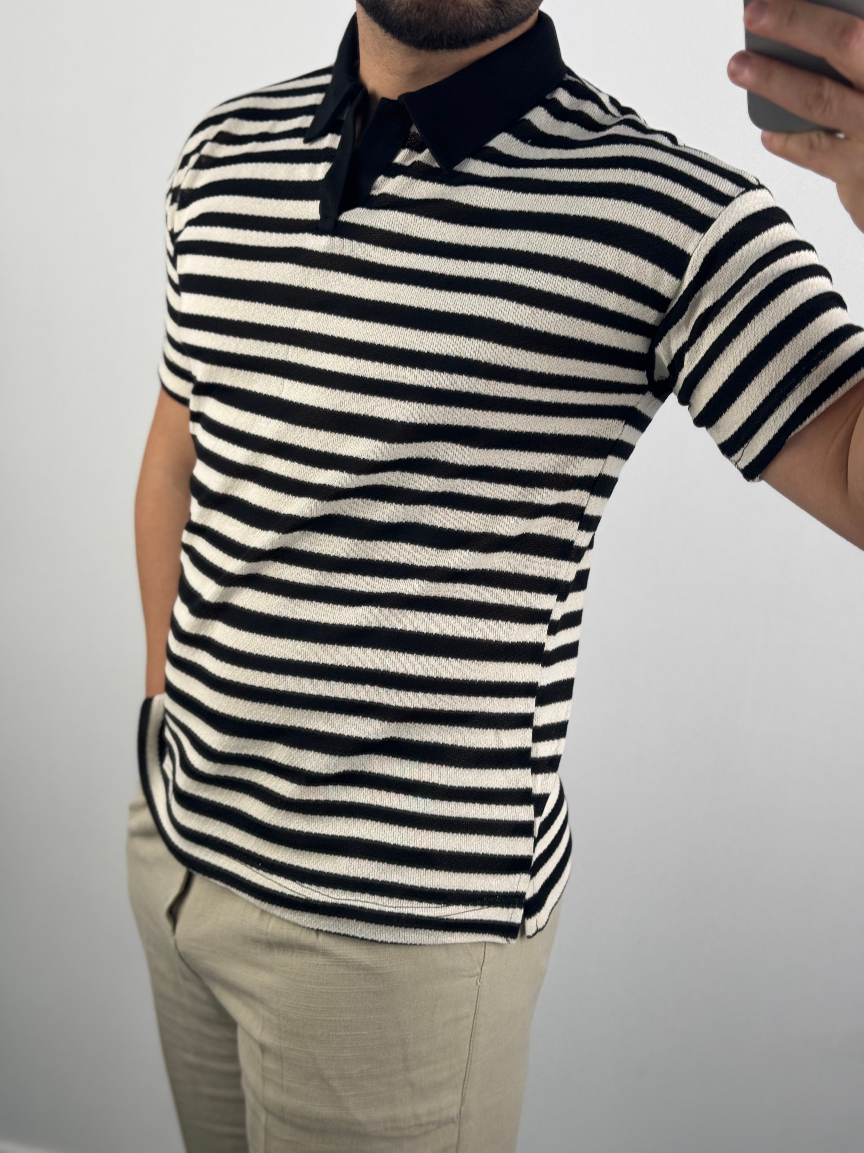 Polo Yaka Yatay Çizgili T-Shirt
