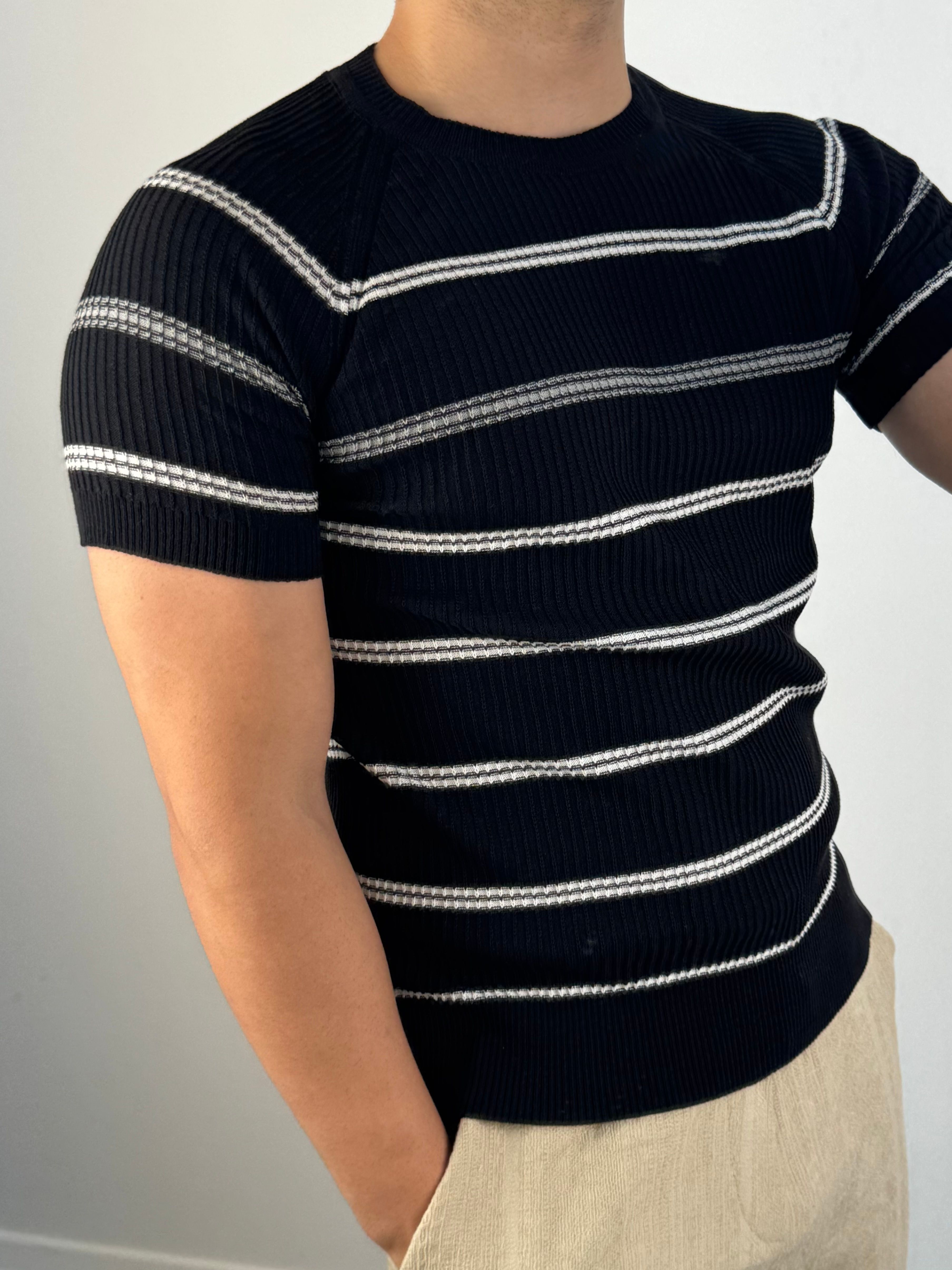 Bisiklet Yaka Slim Fit Siyah T-Shirt