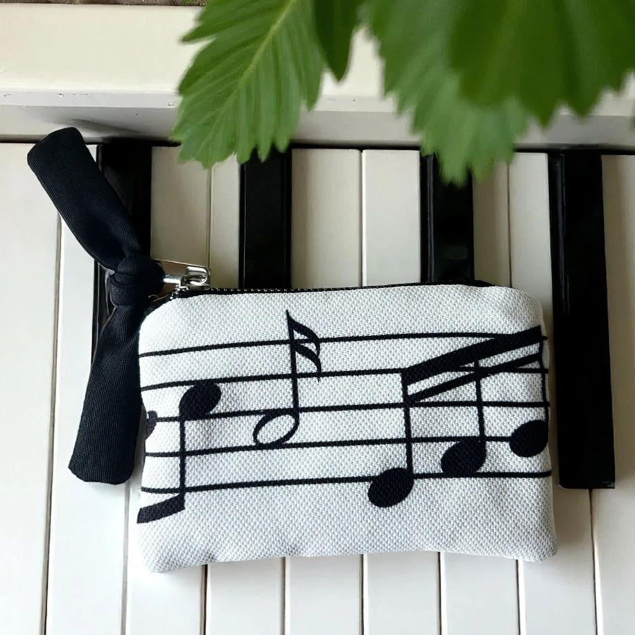 Nota Desenli Mini Fermuarlı Çanta