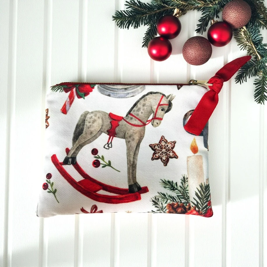 Sallanan at, Baston şeker ve mum detaylı Yılbaşı Fermuarlı Çanta