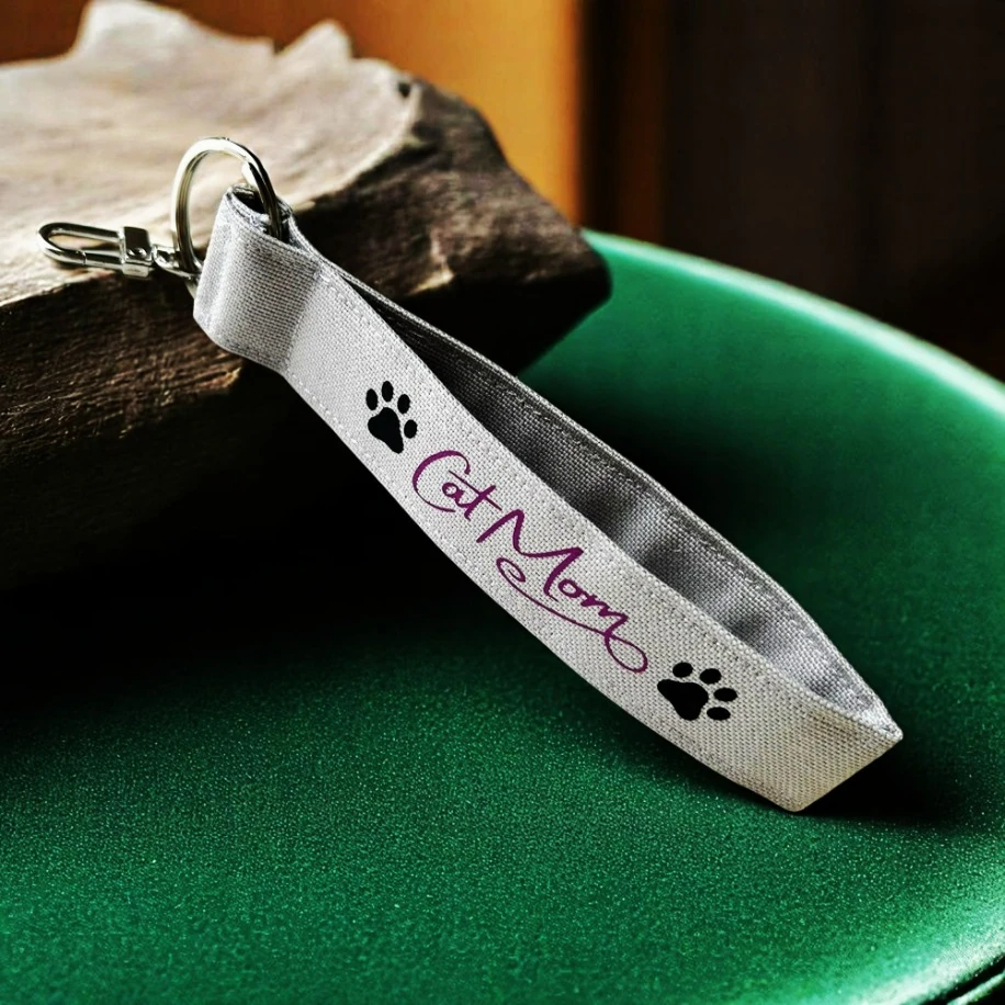 Cat Mom Pati Anahtarlık