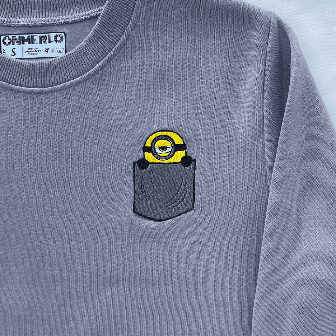 MINION INSIDE THE POCKET