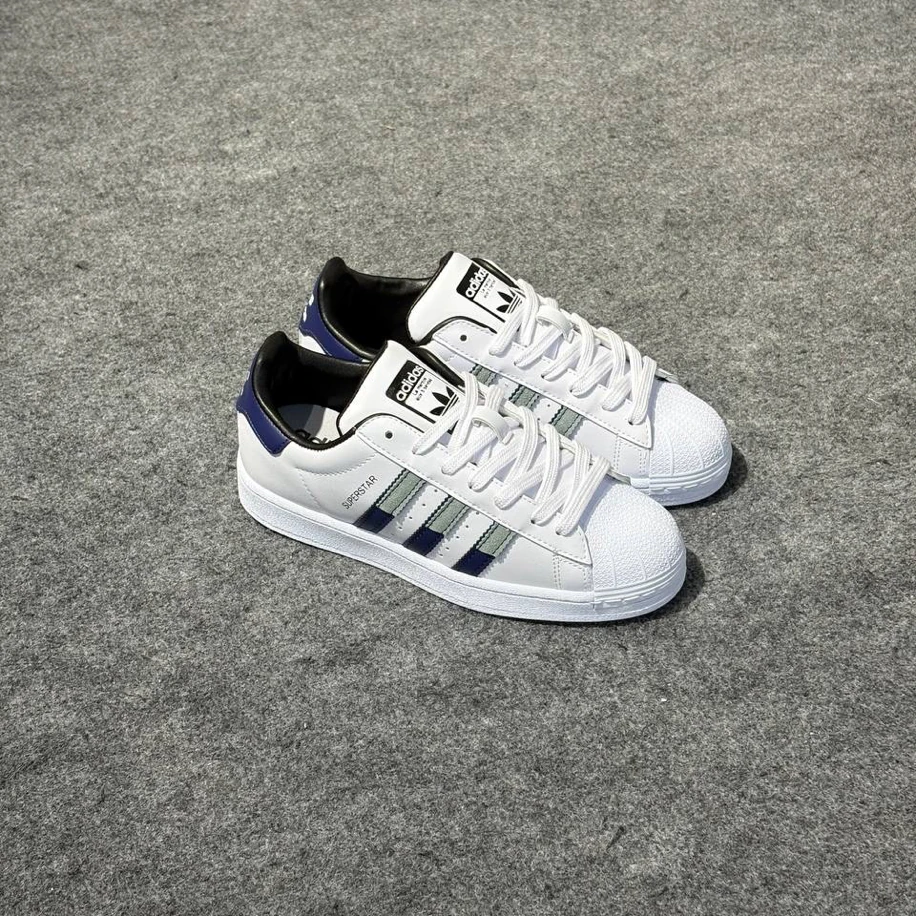 Süperstar Lacivert Turkuaz