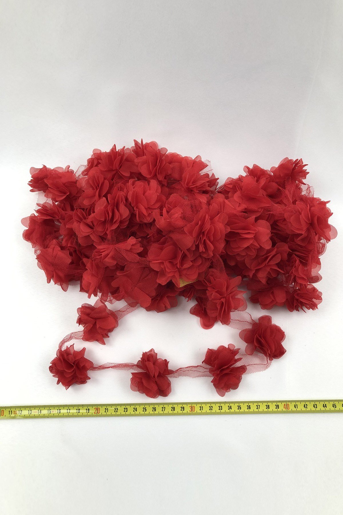 Lazer Kesim Çiçek Şerit 9 Metre – Dekoratif Süsleme, Davetiye, Hobi ve El İşi Malzemesi