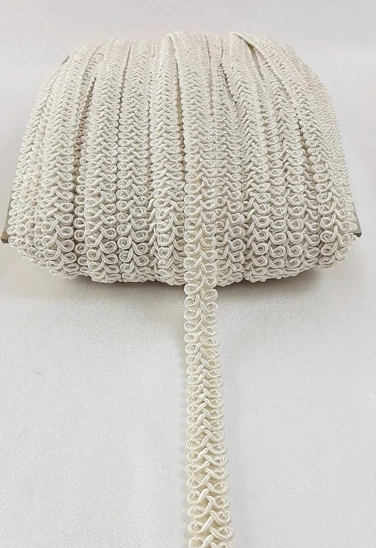 Krem Dekoratif Su Taşı Şerit 50 Metre | Parlak Taşlı Süsleme Şeridi