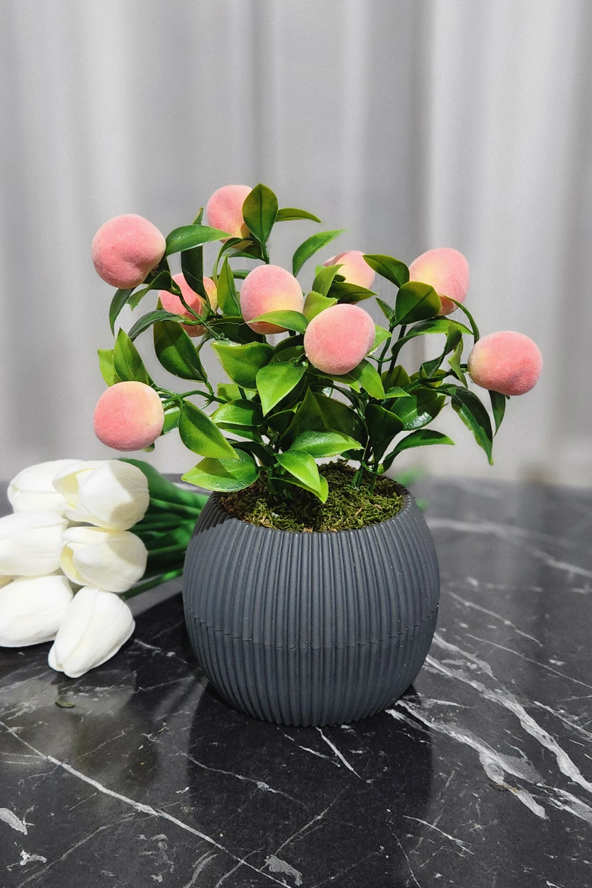 Antrasit Saksıda 8-9 Meyveli Yapay Şeftali Ağacı