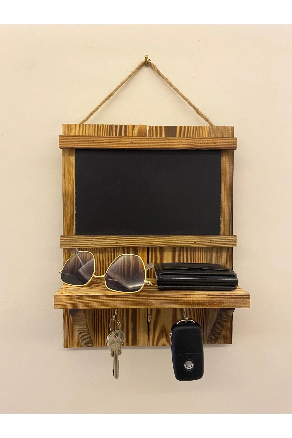 Tebeşir Tahtalı El Yapımı Antre Hol Anahtar Askısı . Çok Amaçlı Raflı Askılık