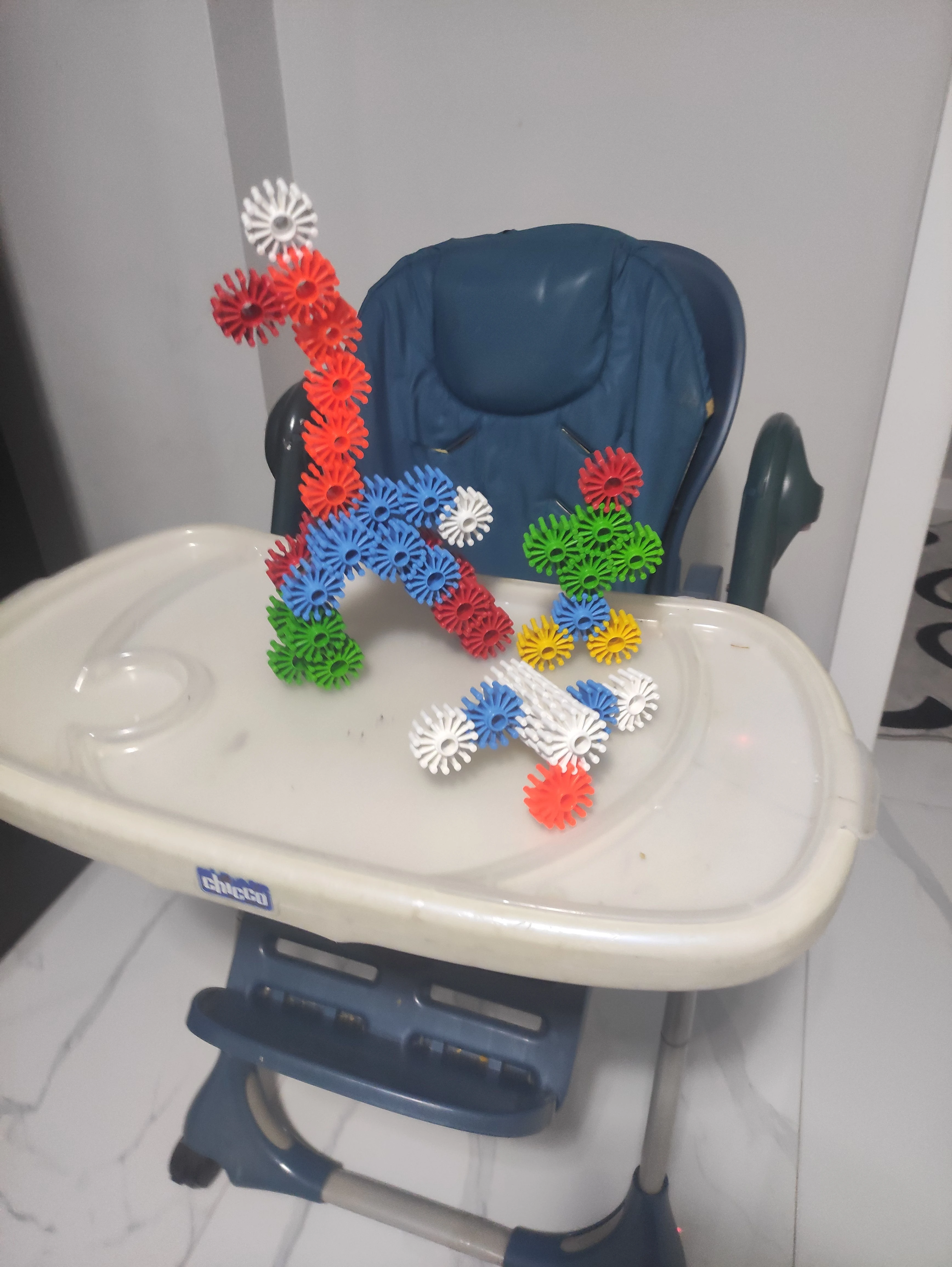 100 Parça Çarklı Puzzle Oyuncak