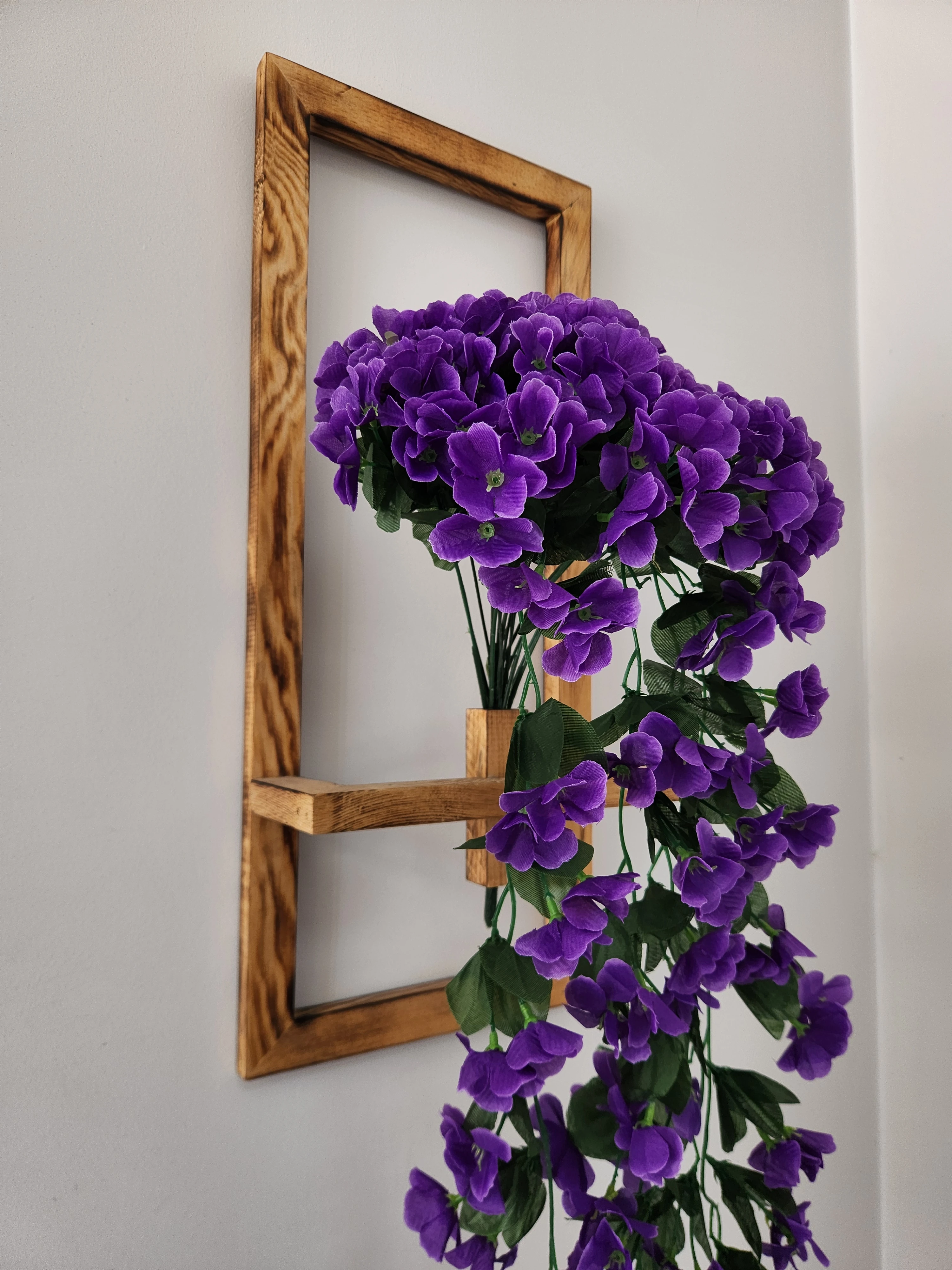 Balkon,Duvar Süsü Yapay Çiçek Sarkan Begonvil Menekşe Sarmaşık Çiçeği