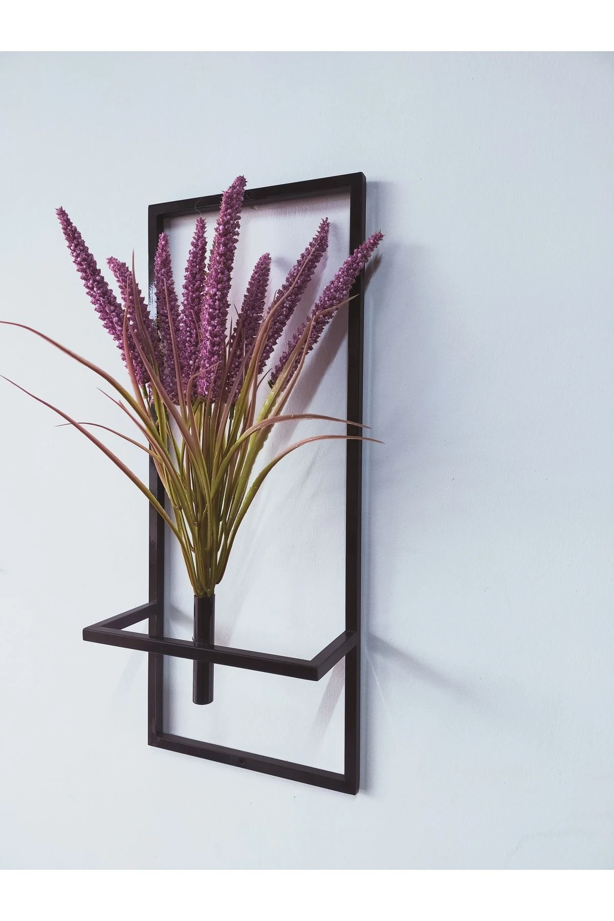 Dekoratif Metal Saksıda Yapay Çiçek Darı Aranjman Duvar Saksısı DDS-M204