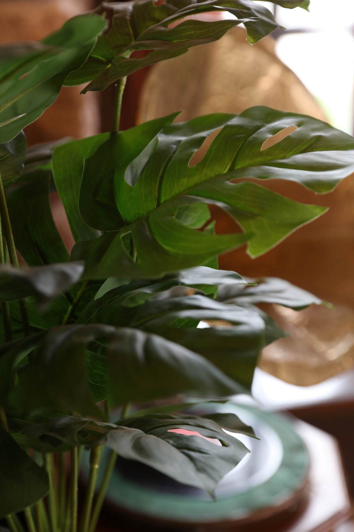 DDS-506 Siyah Metal Saksılı Yapay Çiçek Büyük Boy Salon Çiçeği 80 Cm