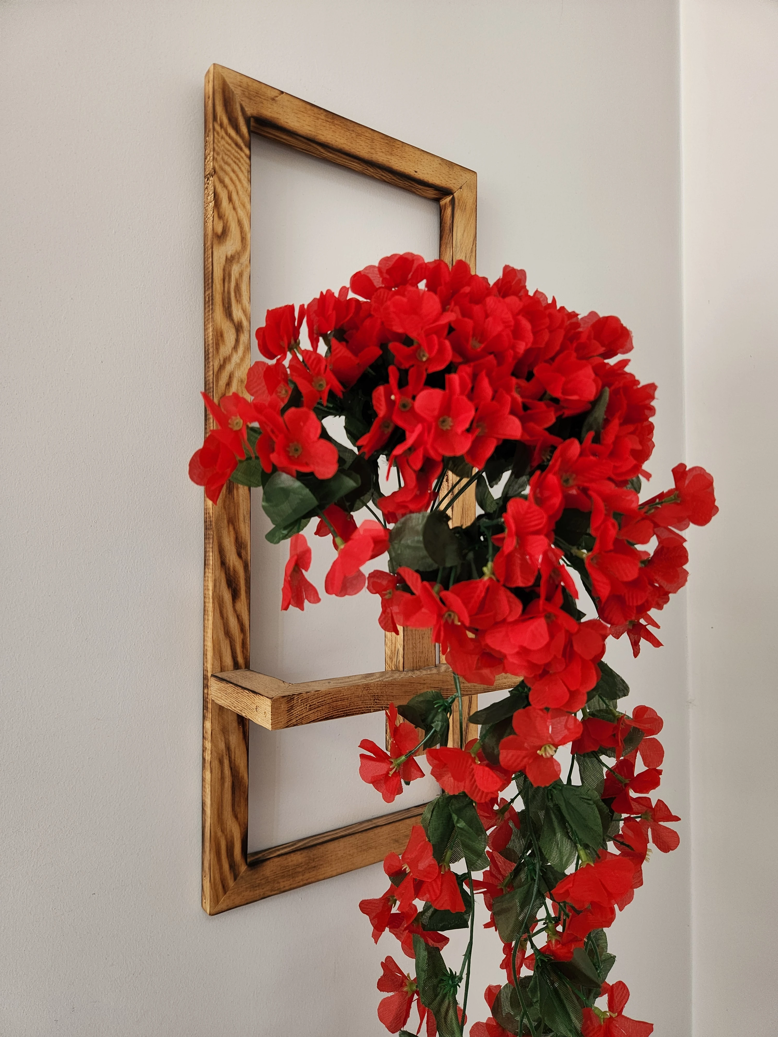 Balkon,Duvar Süsü Yapay Çiçek Sarkan Begonvil Menekşe Sarmaşık Çiçeği