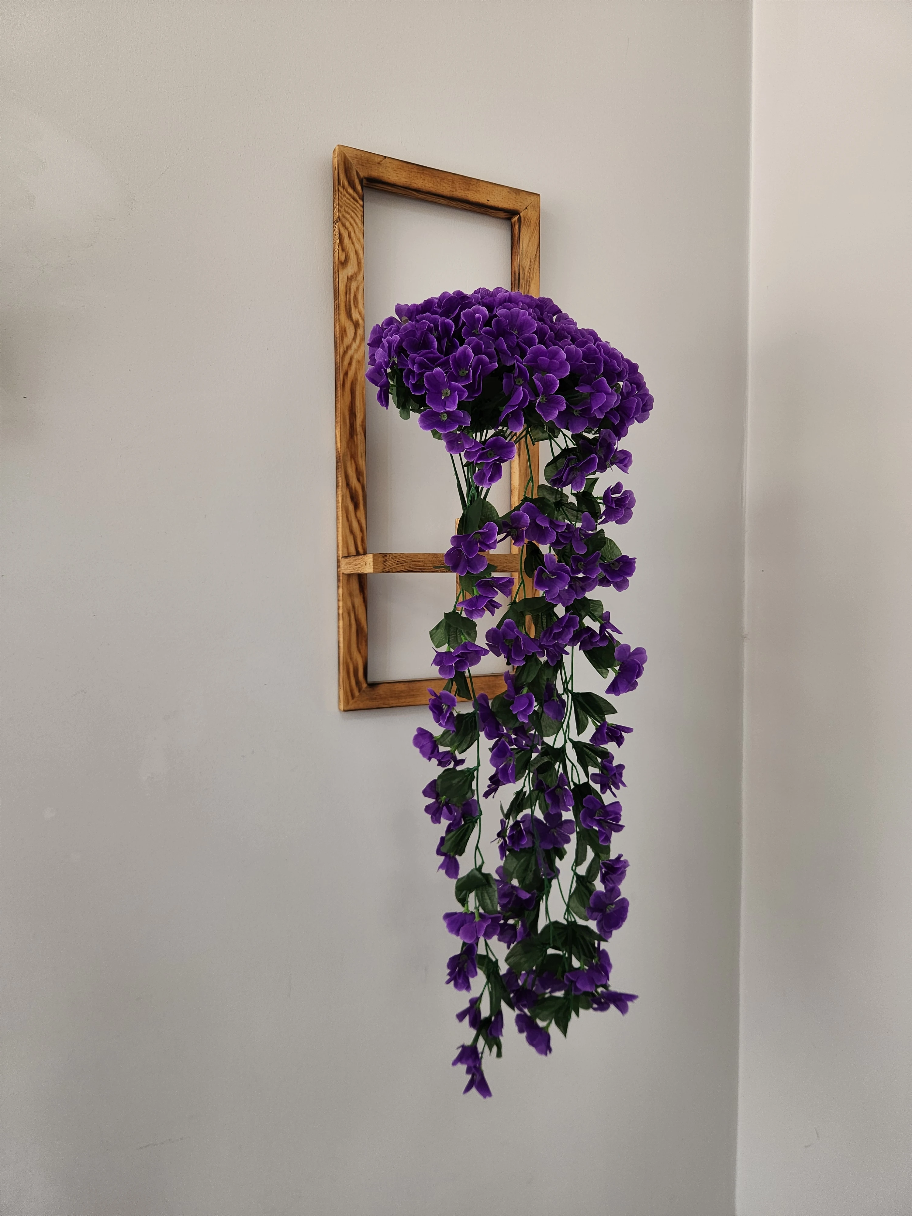 Balkon,Duvar Süsü Yapay Çiçek Sarkan Begonvil Menekşe Sarmaşık Çiçeği