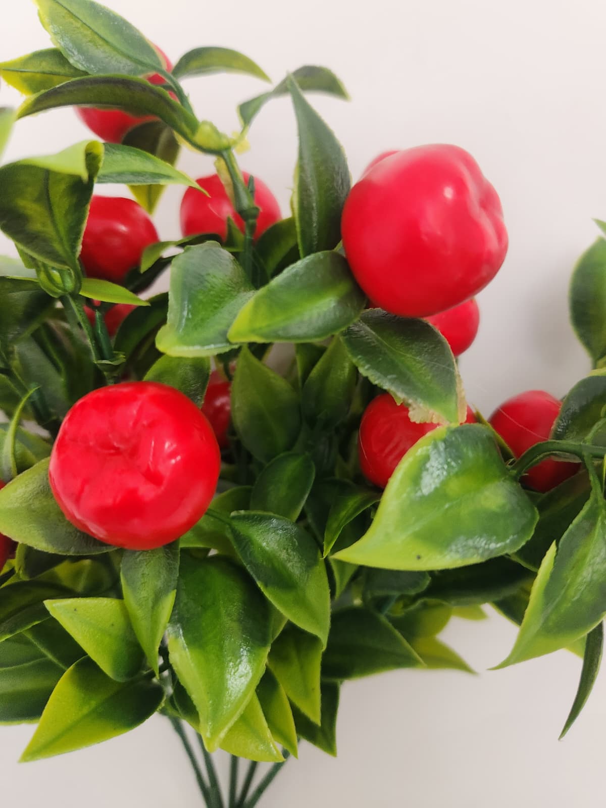 Yapay Çiçek Demet Yoğun Yapraklı Yeşil Meyve 35 Cm