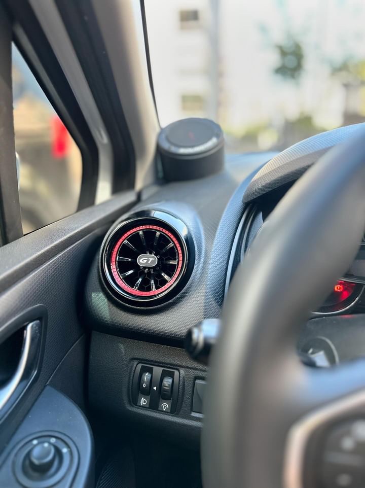 Renault Clio 4 RS / GT Havalandırma Menfezi