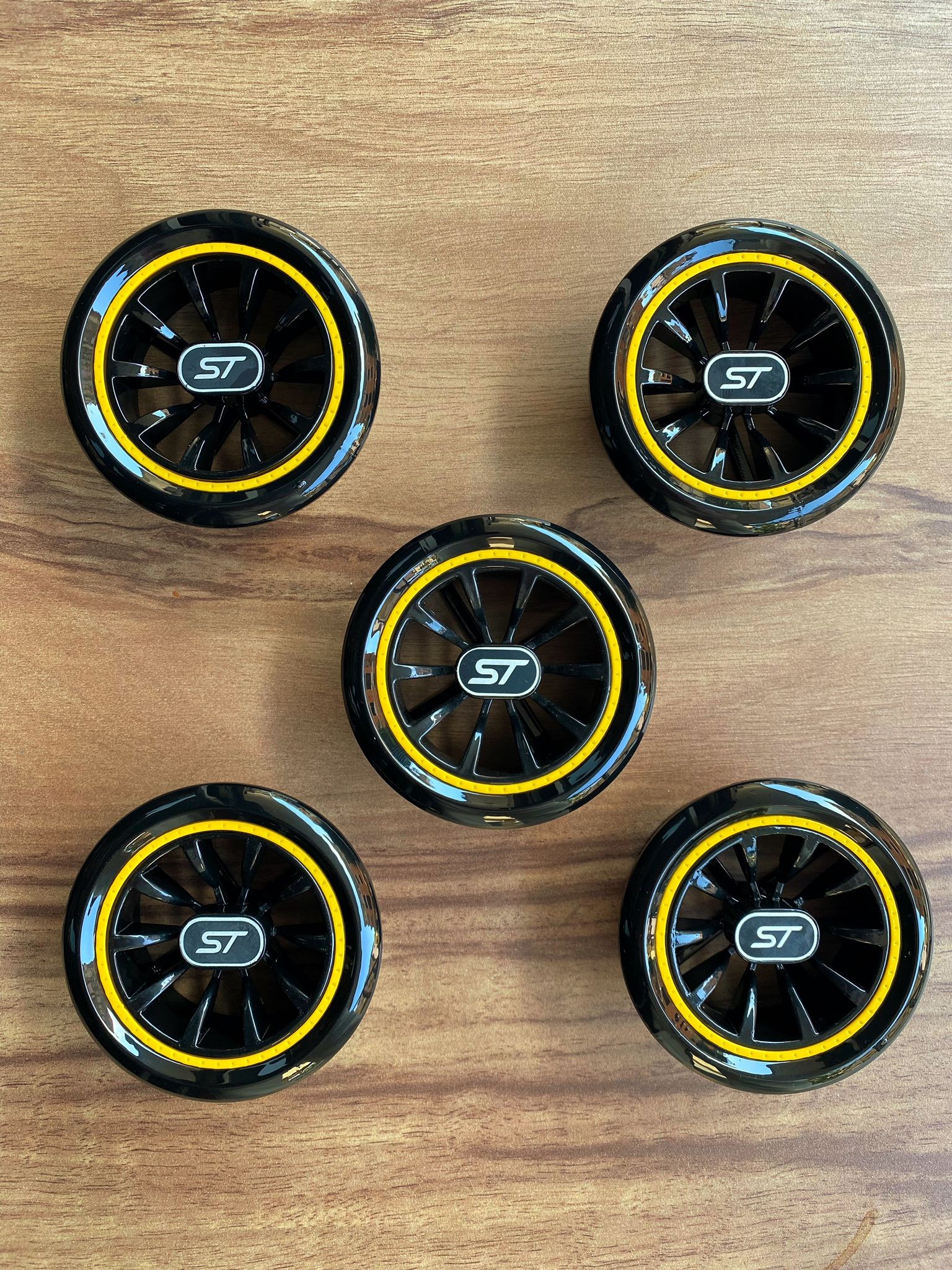 Ford Connect 2009-2015 ST Siyah-Sarı Havalandırma Menfezi 5 adet – HM1003-5