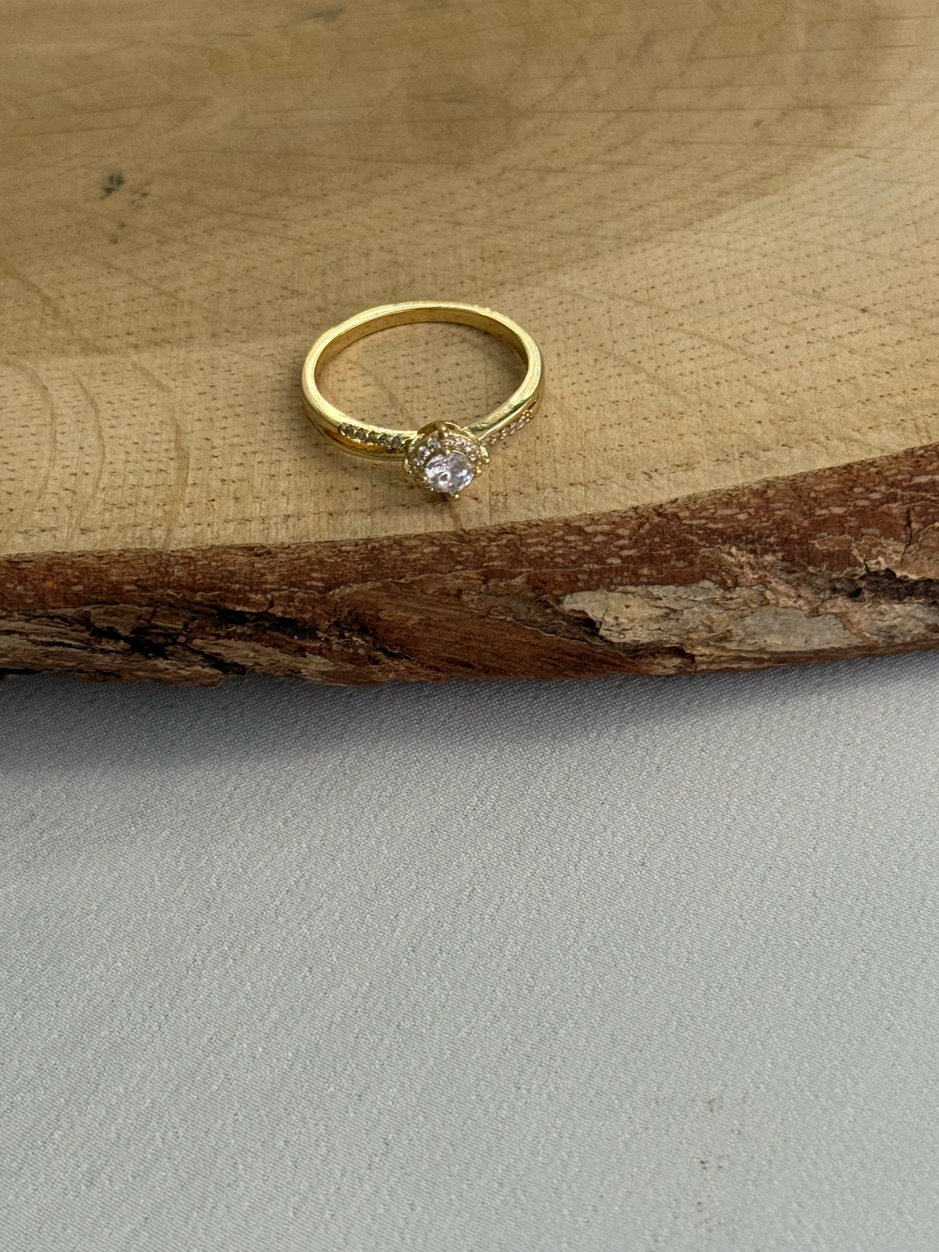 Yıldız Taşı Yüzük