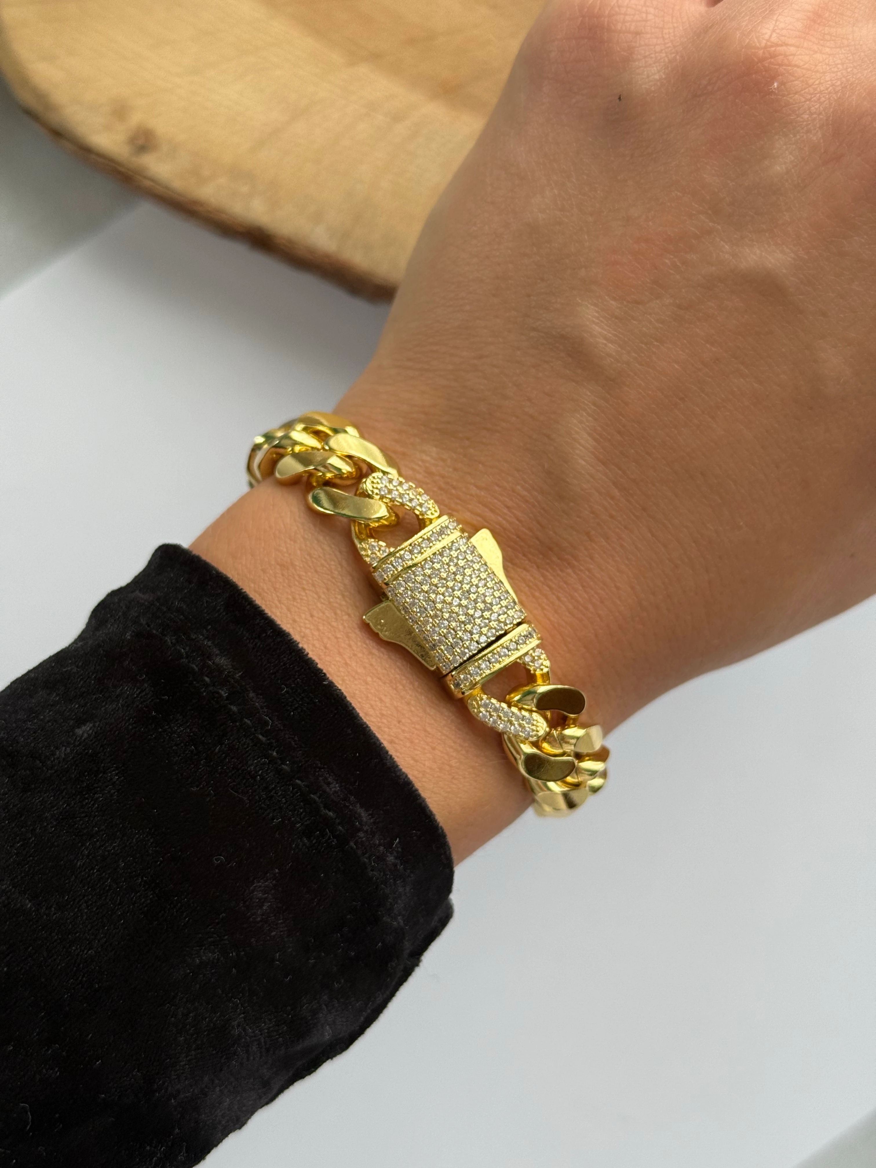 Taşlı Gurmet Bileklik