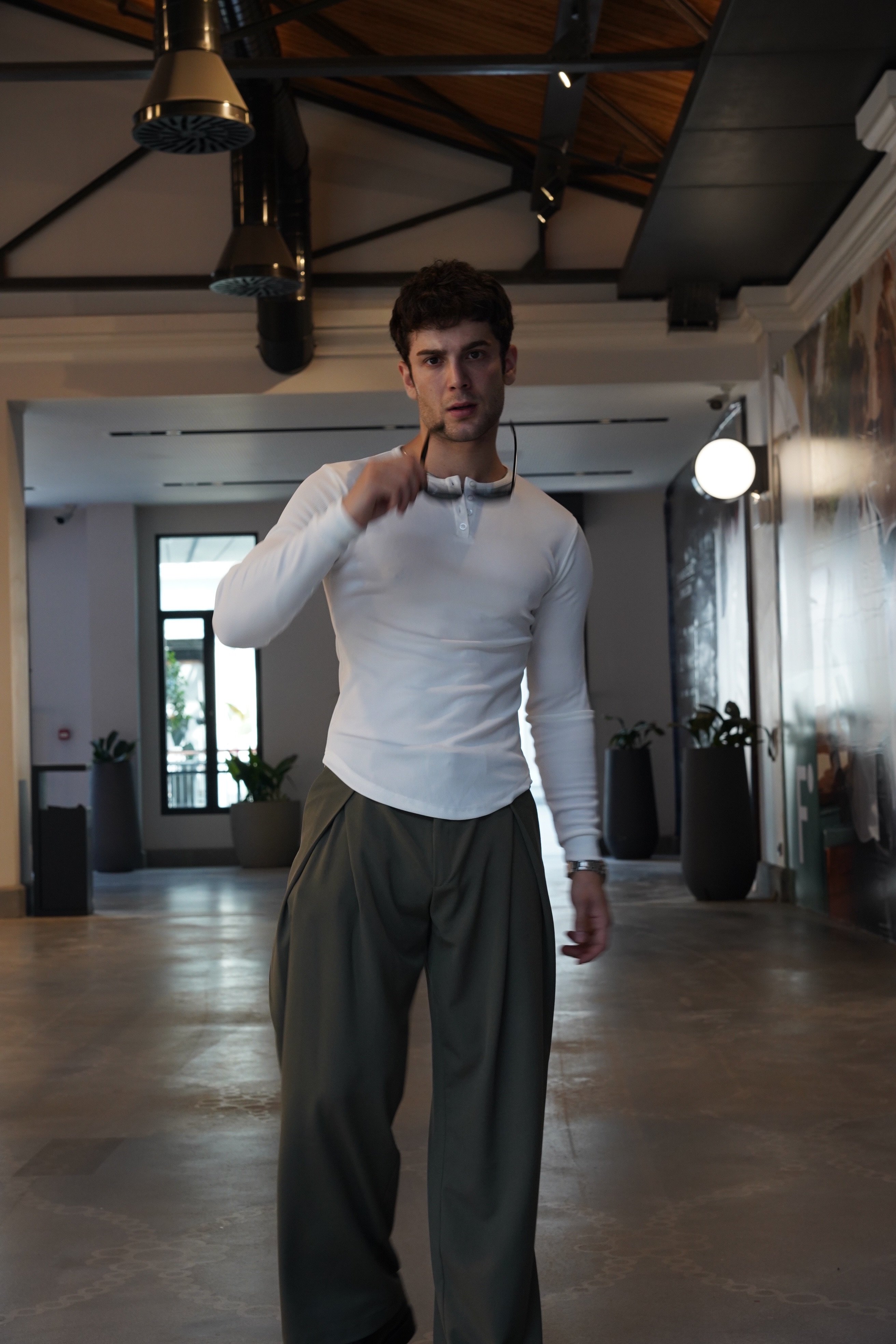 Henley Yaka Tshirt Beyaz